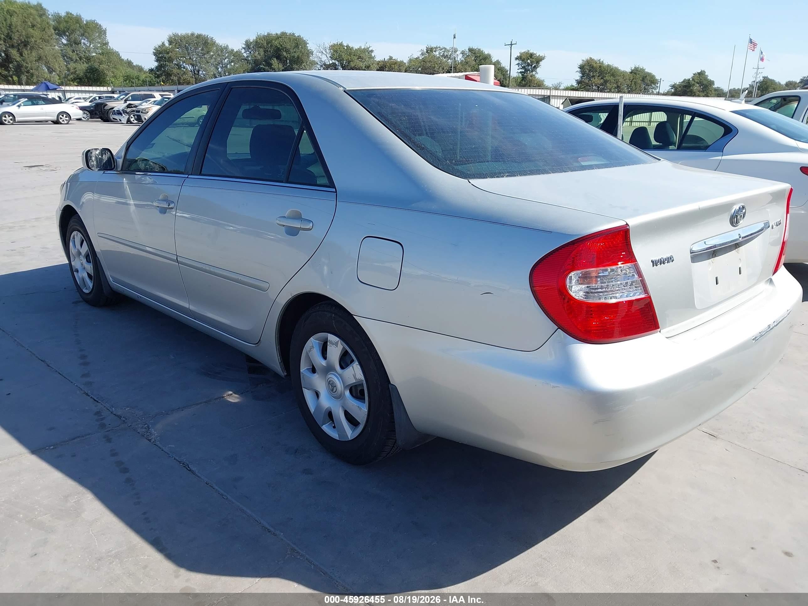 2002 Toyota Camry Le Серебряный vin: 4T1BE32K62U511956