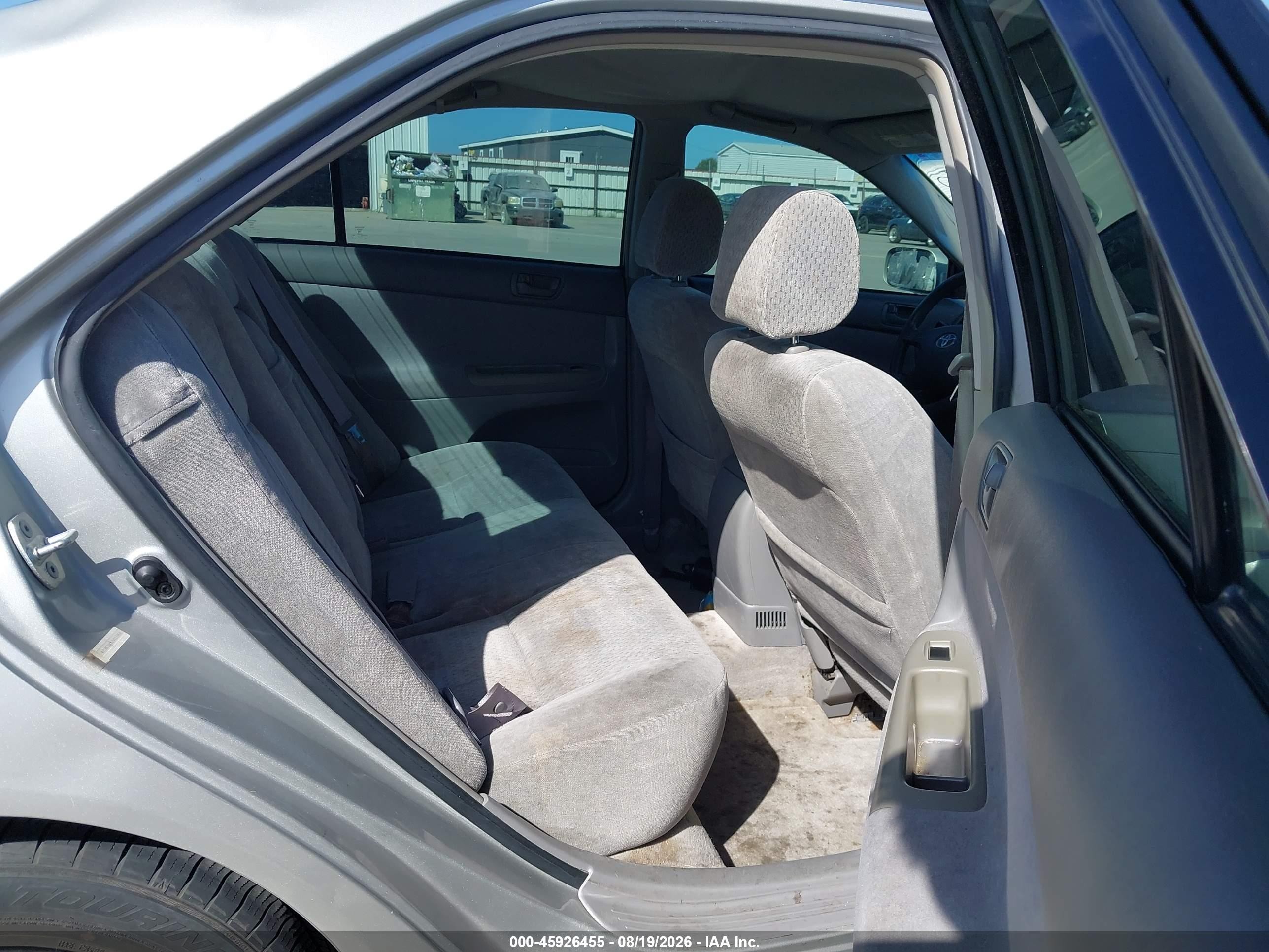 2002 Toyota Camry Le Серебряный vin: 4T1BE32K62U511956