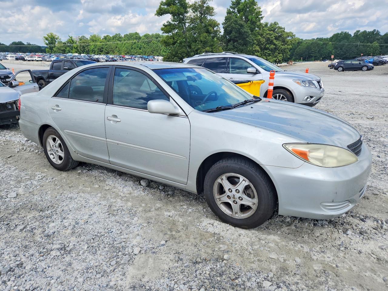 2002 Toyota Camry Le Silver vin: 4T1BE32K62U533858