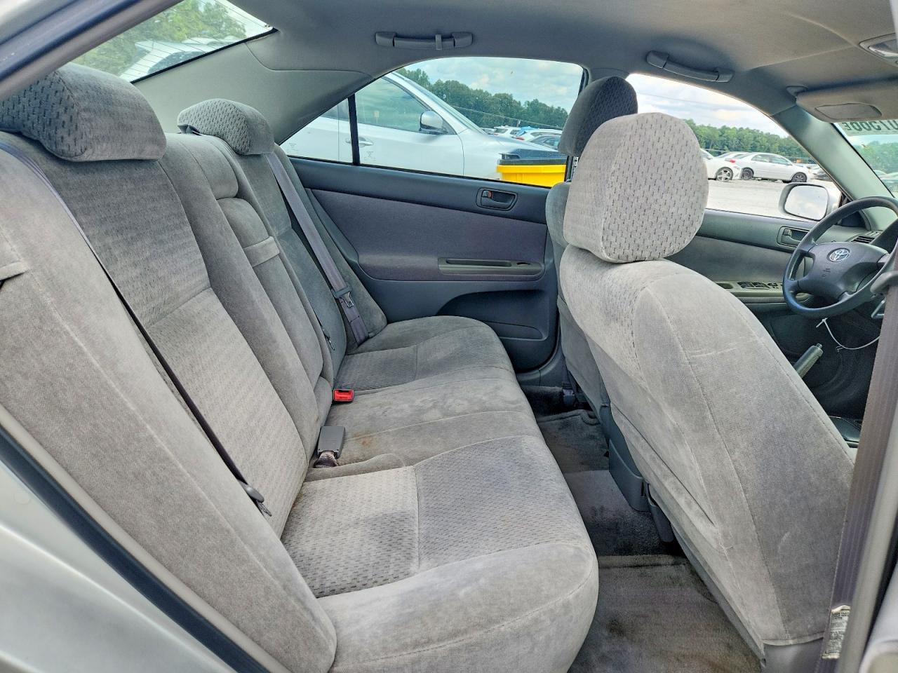 2002 Toyota Camry Le Silver vin: 4T1BE32K62U533858