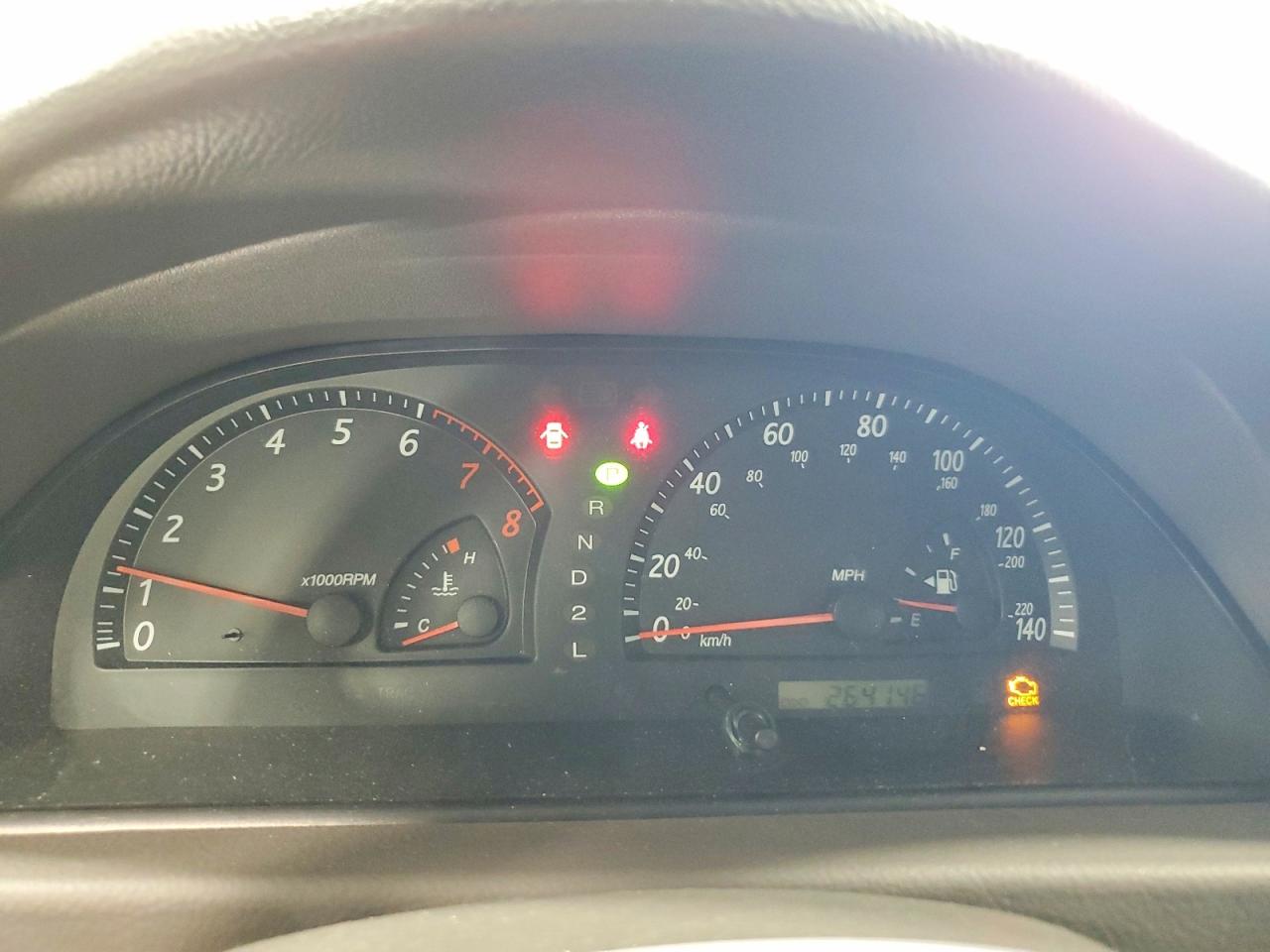 2002 Toyota Camry Xle Серебряный vin: 4T1BE32K62U536971