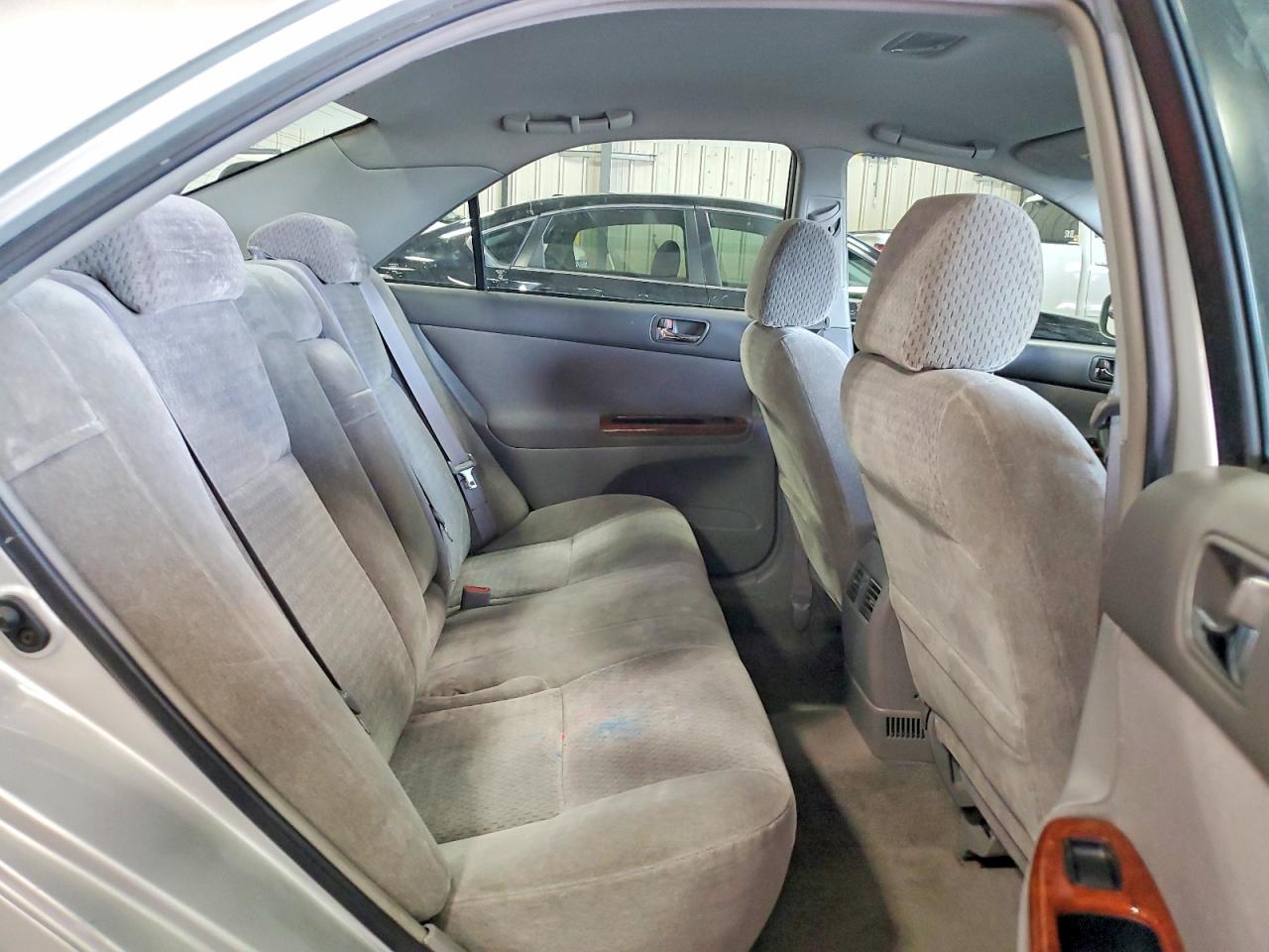 2002 Toyota Camry Xle Серебряный vin: 4T1BE32K62U536971