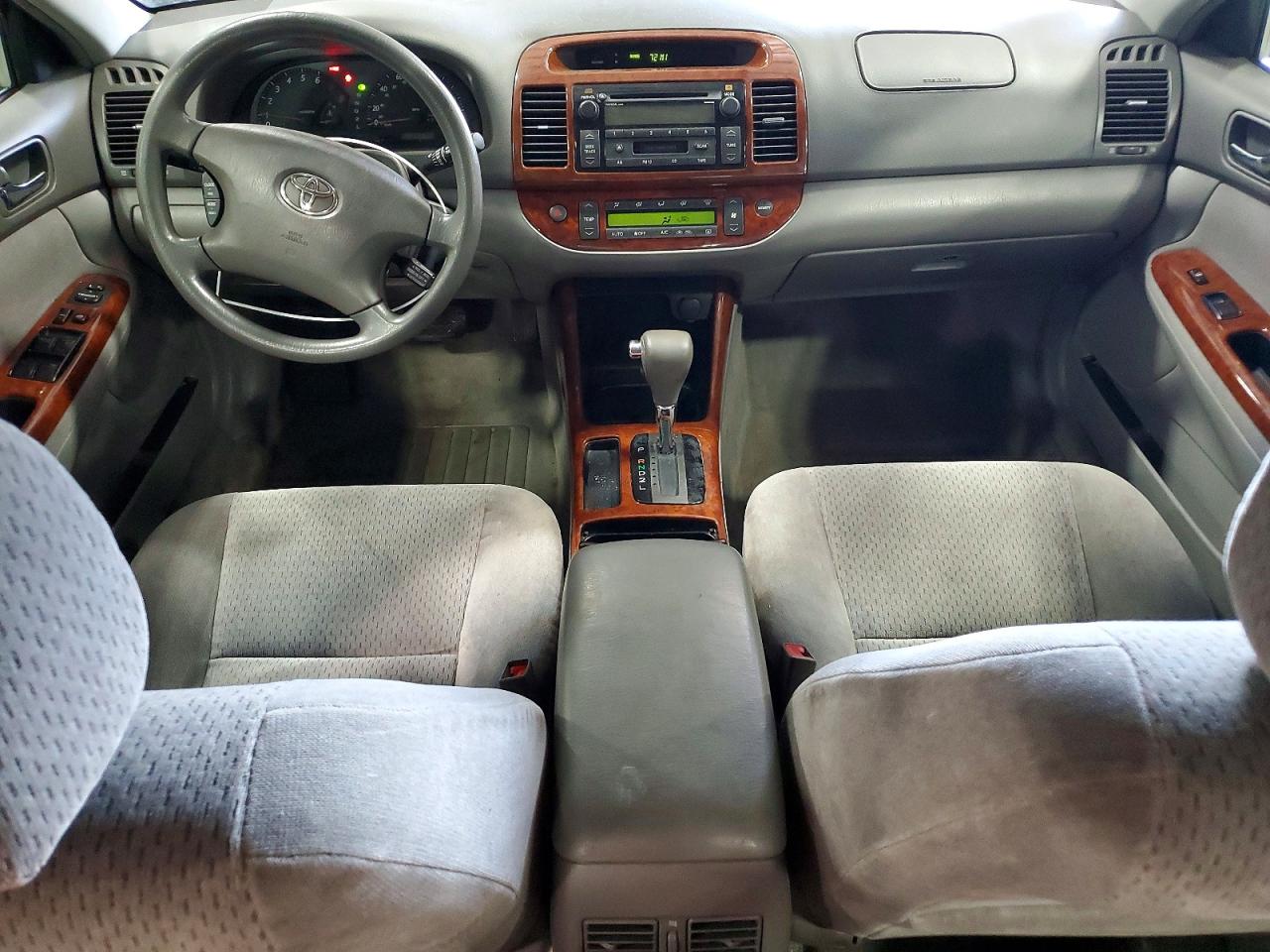 2002 Toyota Camry Xle Серебряный vin: 4T1BE32K62U536971