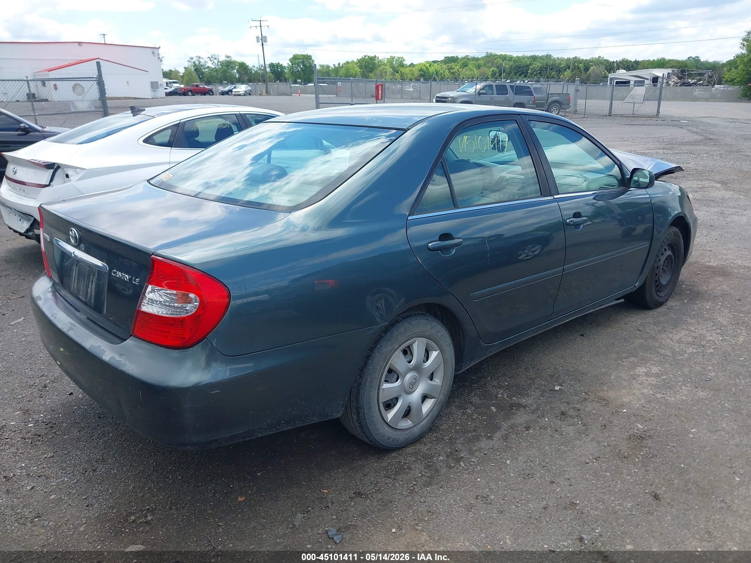 2002 Toyota Camry Le Бирюзовый vin: 4T1BE32K62U559425