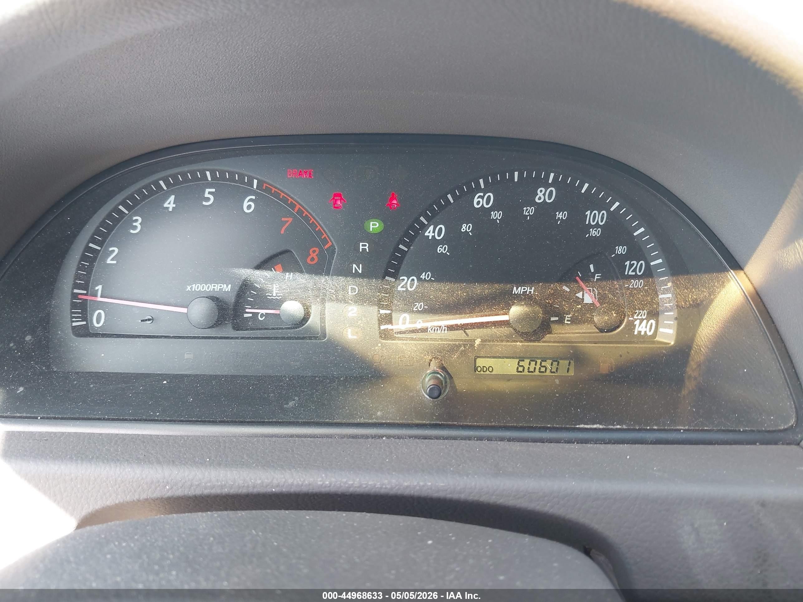 2002 Toyota Camry Le Silver vin: 4T1BE32K62U599178