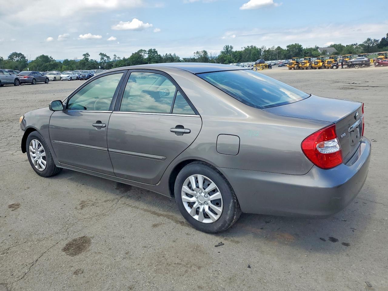2002 Toyota Camry Xle Gray vin: 4T1BE32K62U620627