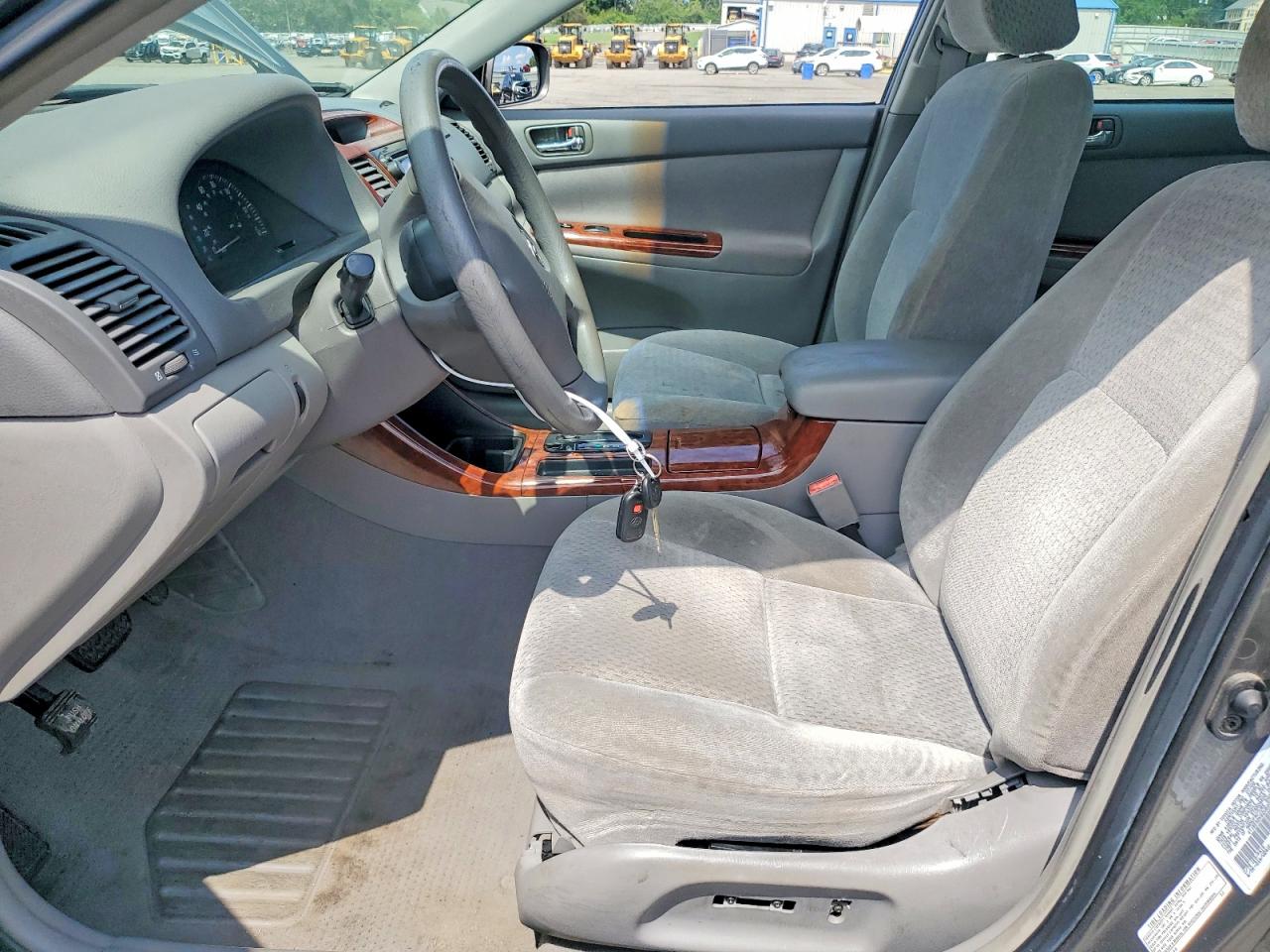 2002 Toyota Camry Xle Gray vin: 4T1BE32K62U620627