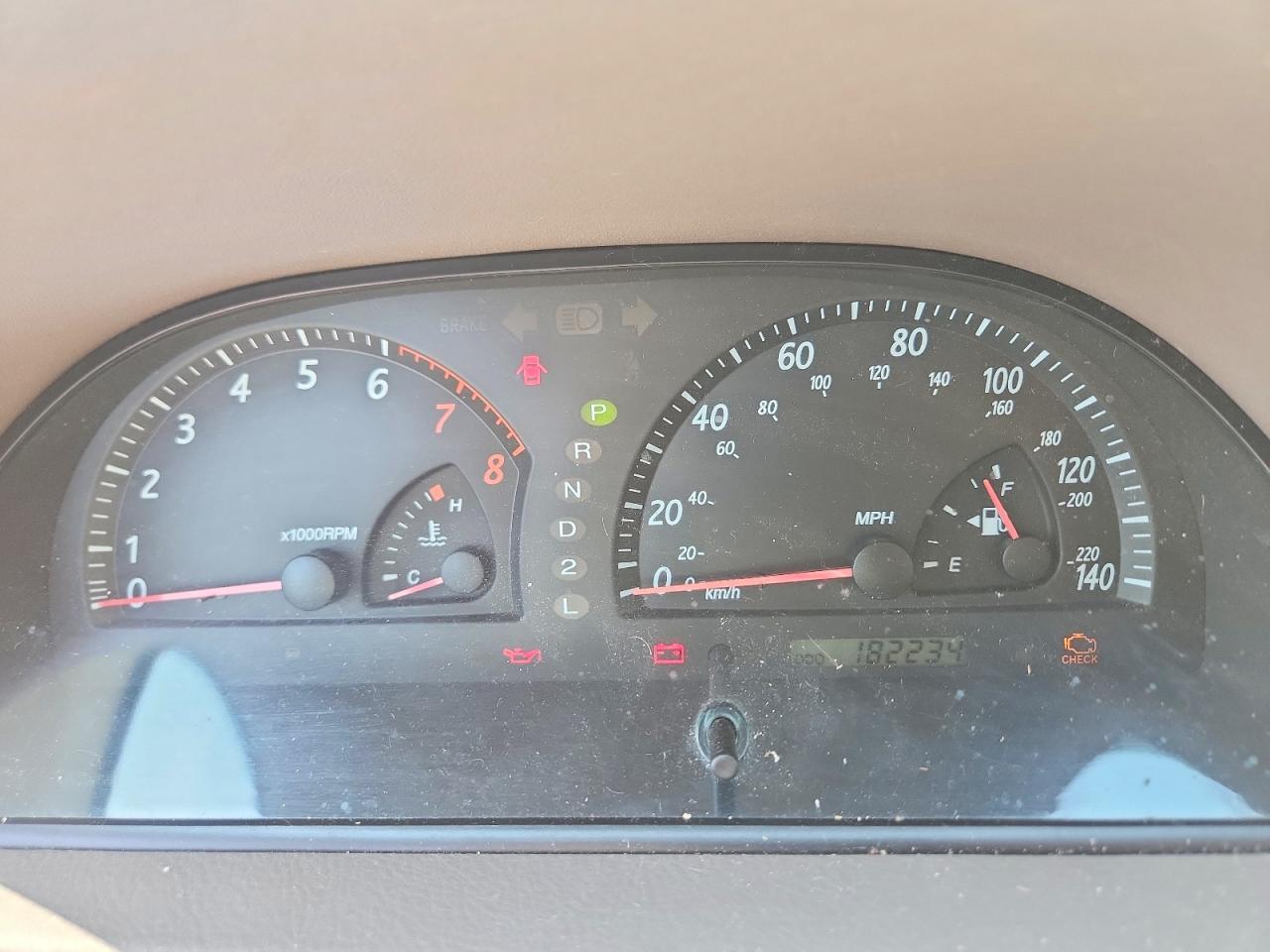 2003 Toyota Camry Le Gold vin: 4T1BE32K63U137642