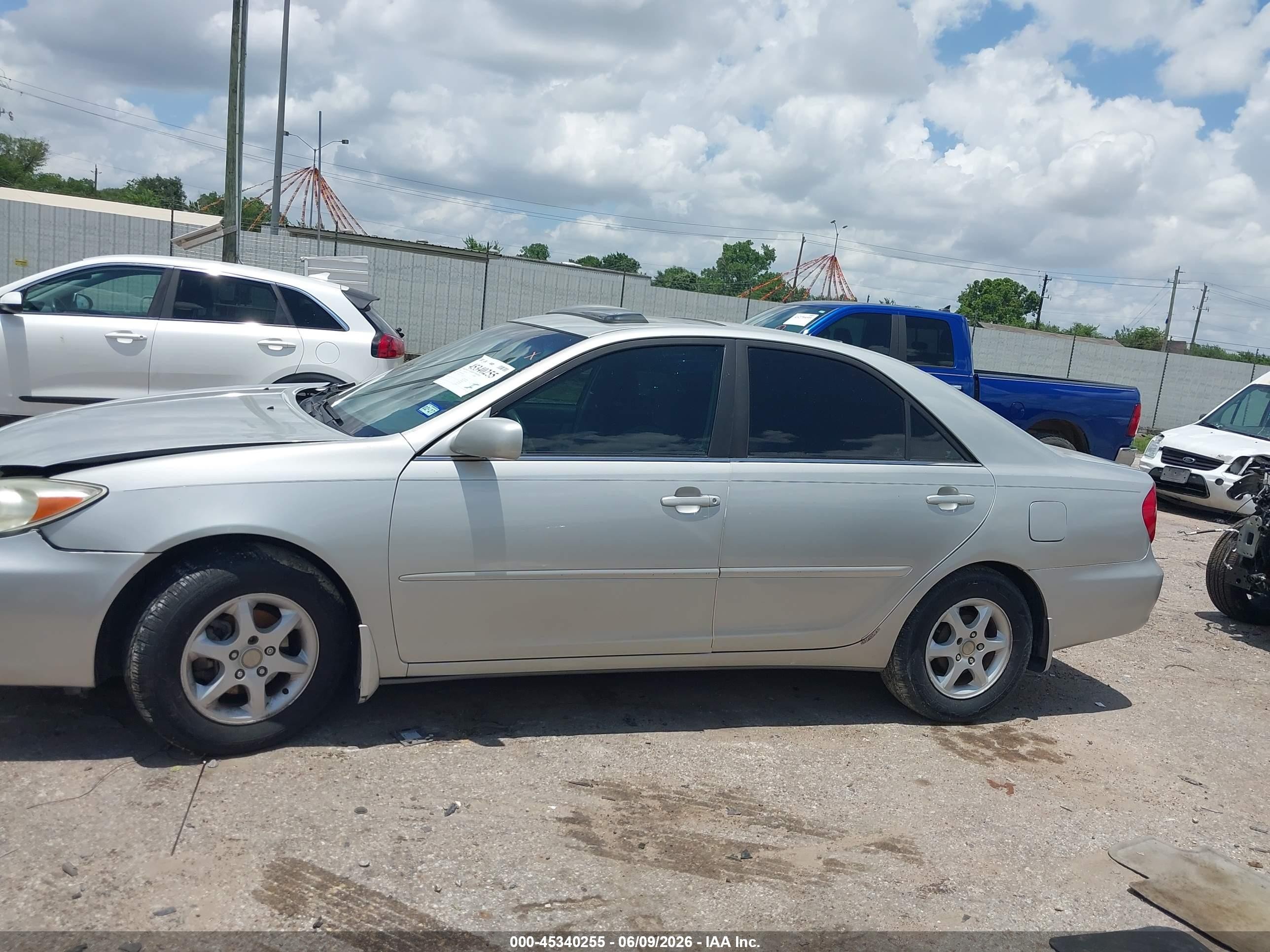 2003 Toyota Camry Le Silver vin: 4T1BE32K63U164341