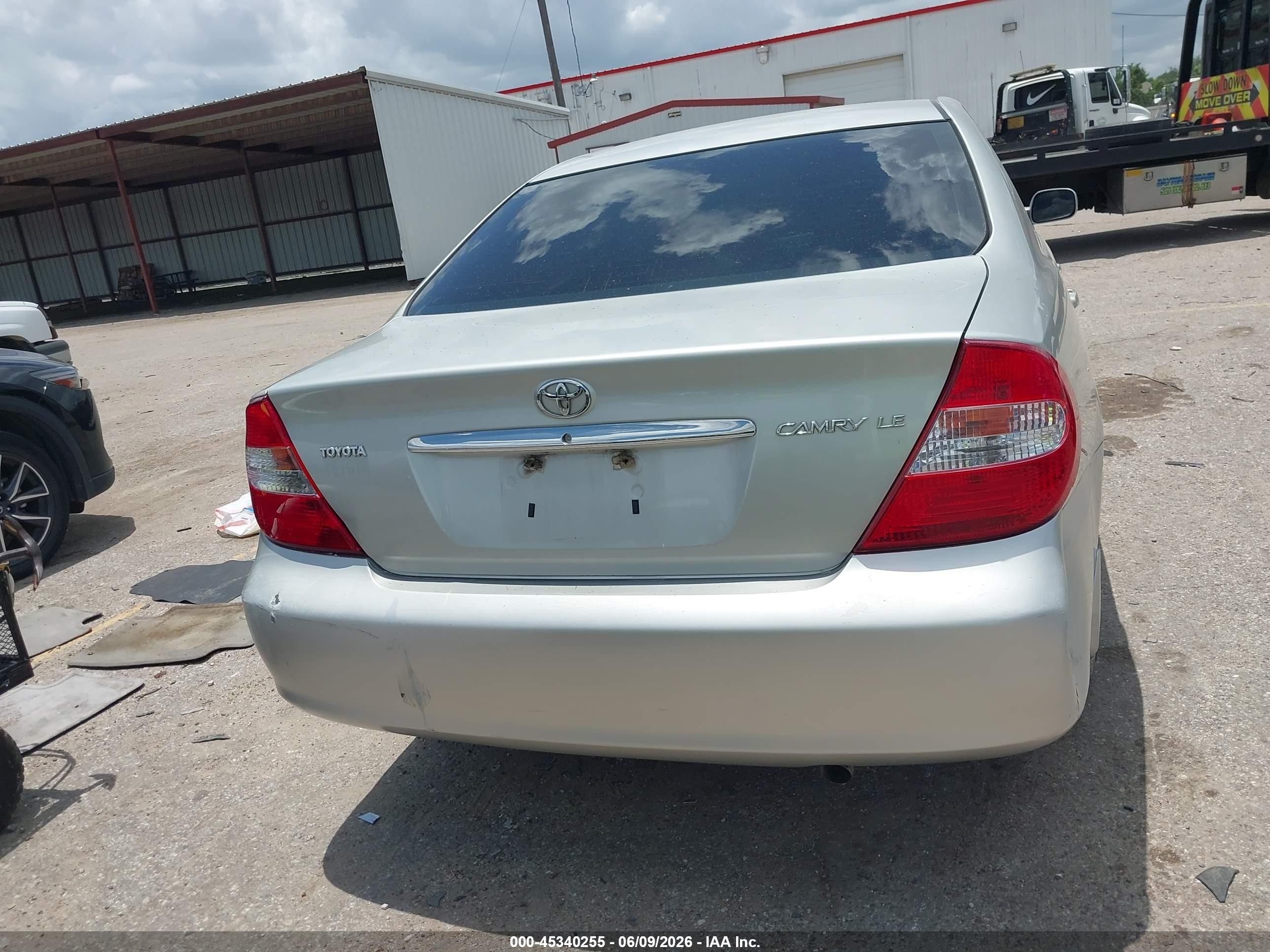2003 Toyota Camry Le Silver vin: 4T1BE32K63U164341