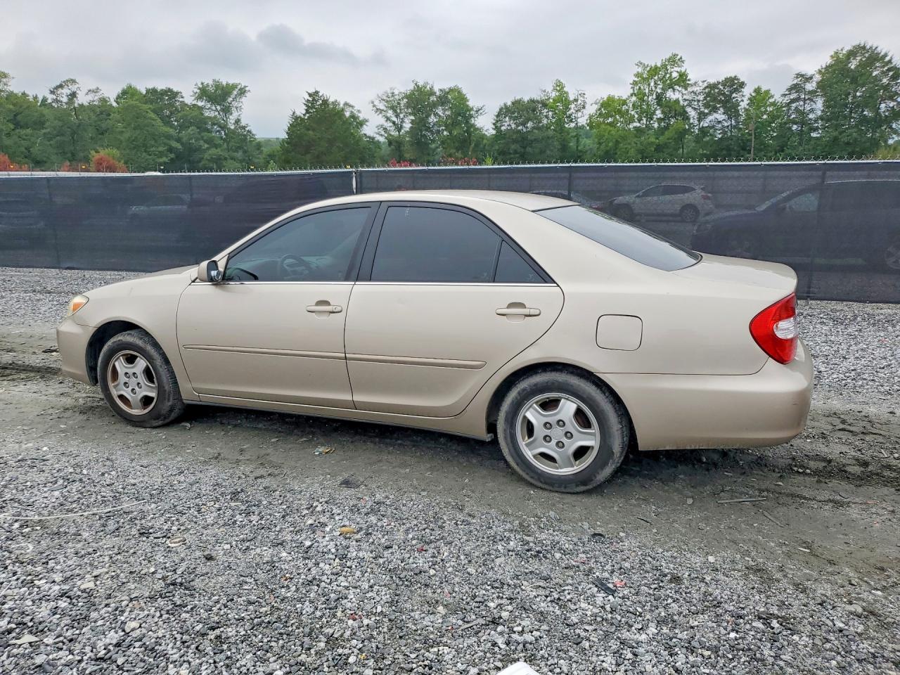 2003 Toyota Camry Le Beige vin: 4T1BE32K63U222237