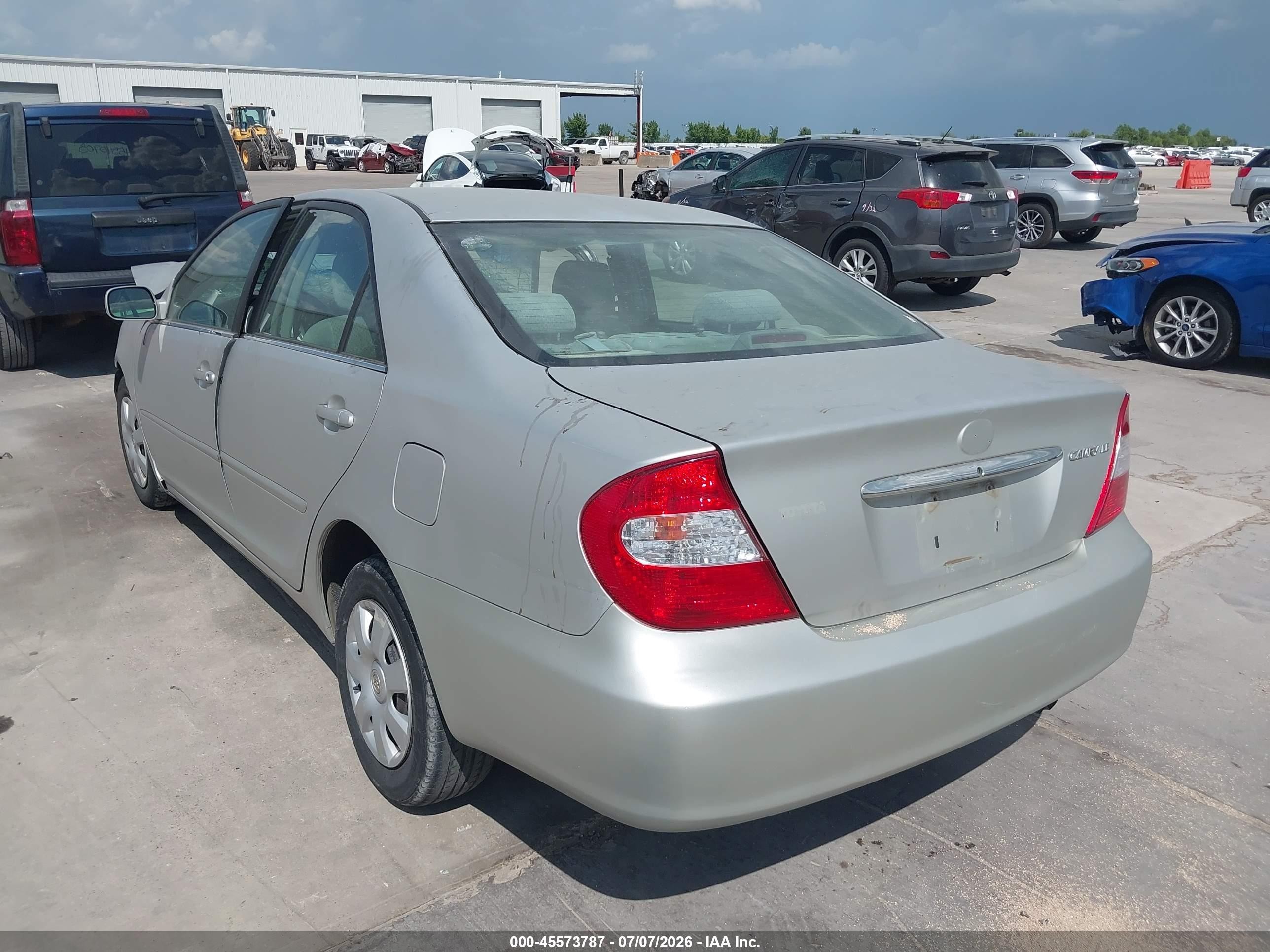 2003 Toyota Camry Le Gray vin: 4T1BE32K63U229821
