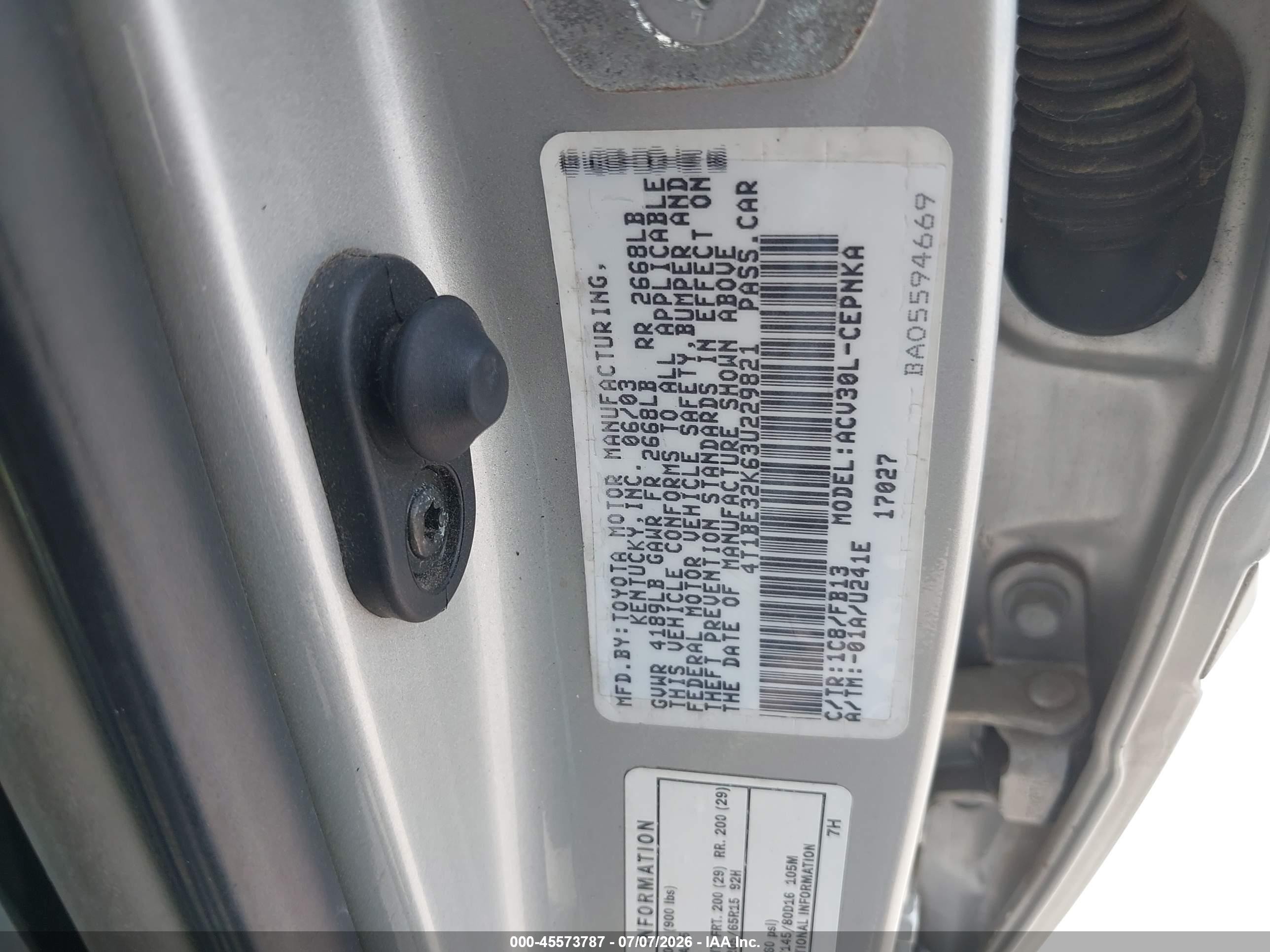 2003 Toyota Camry Le Gray vin: 4T1BE32K63U229821