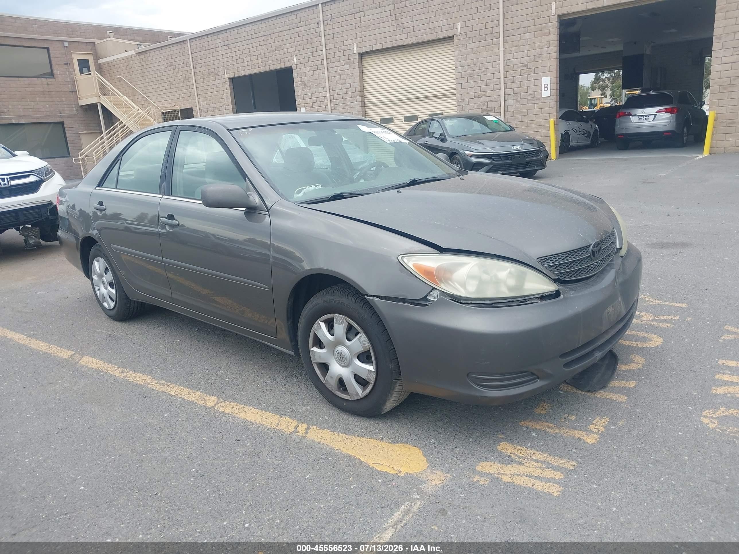 2003 Toyota Camry Le Brown vin: 4T1BE32K63U648784