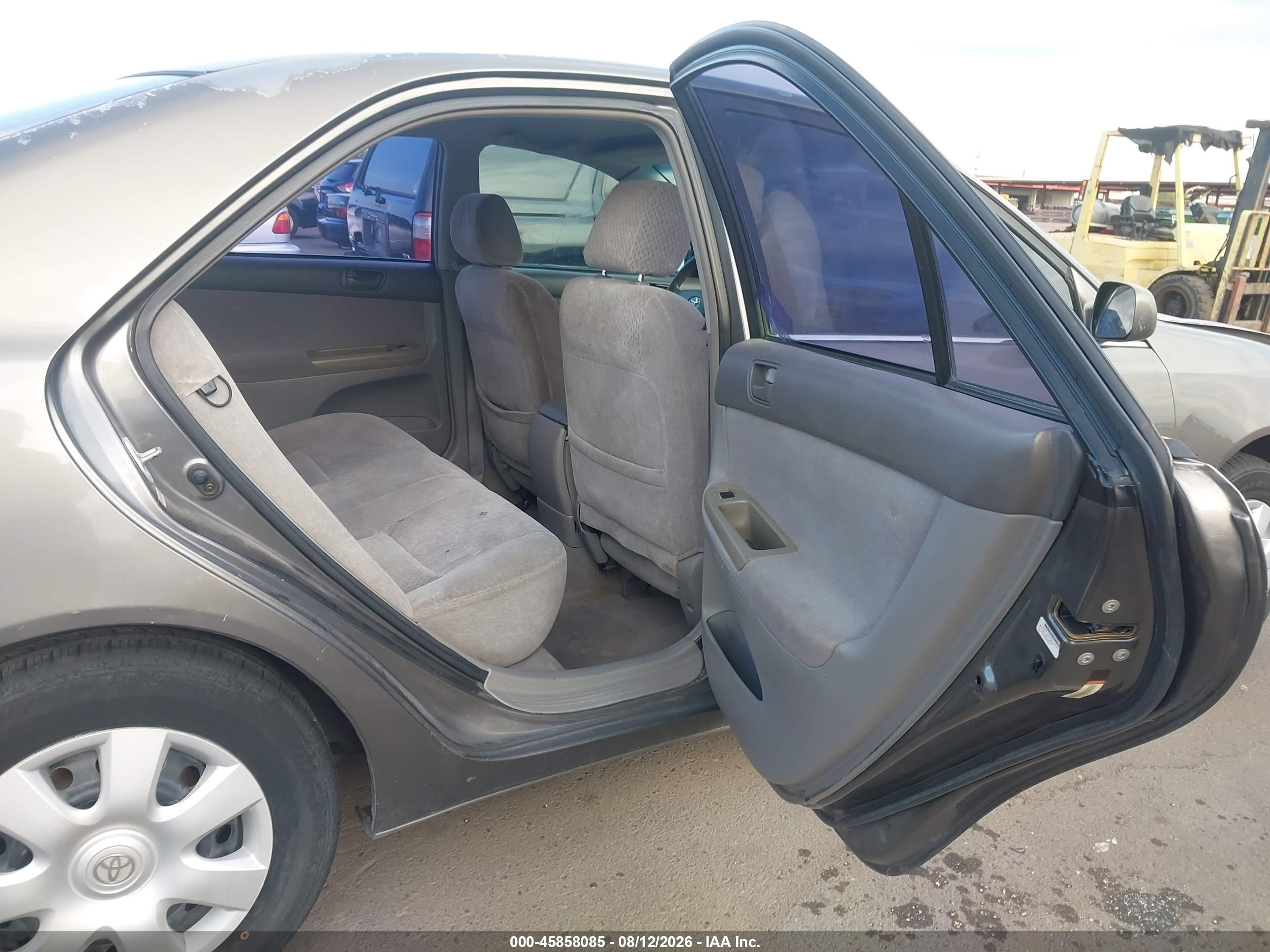2003 Toyota Camry Le Gray vin: 4T1BE32K63U692591