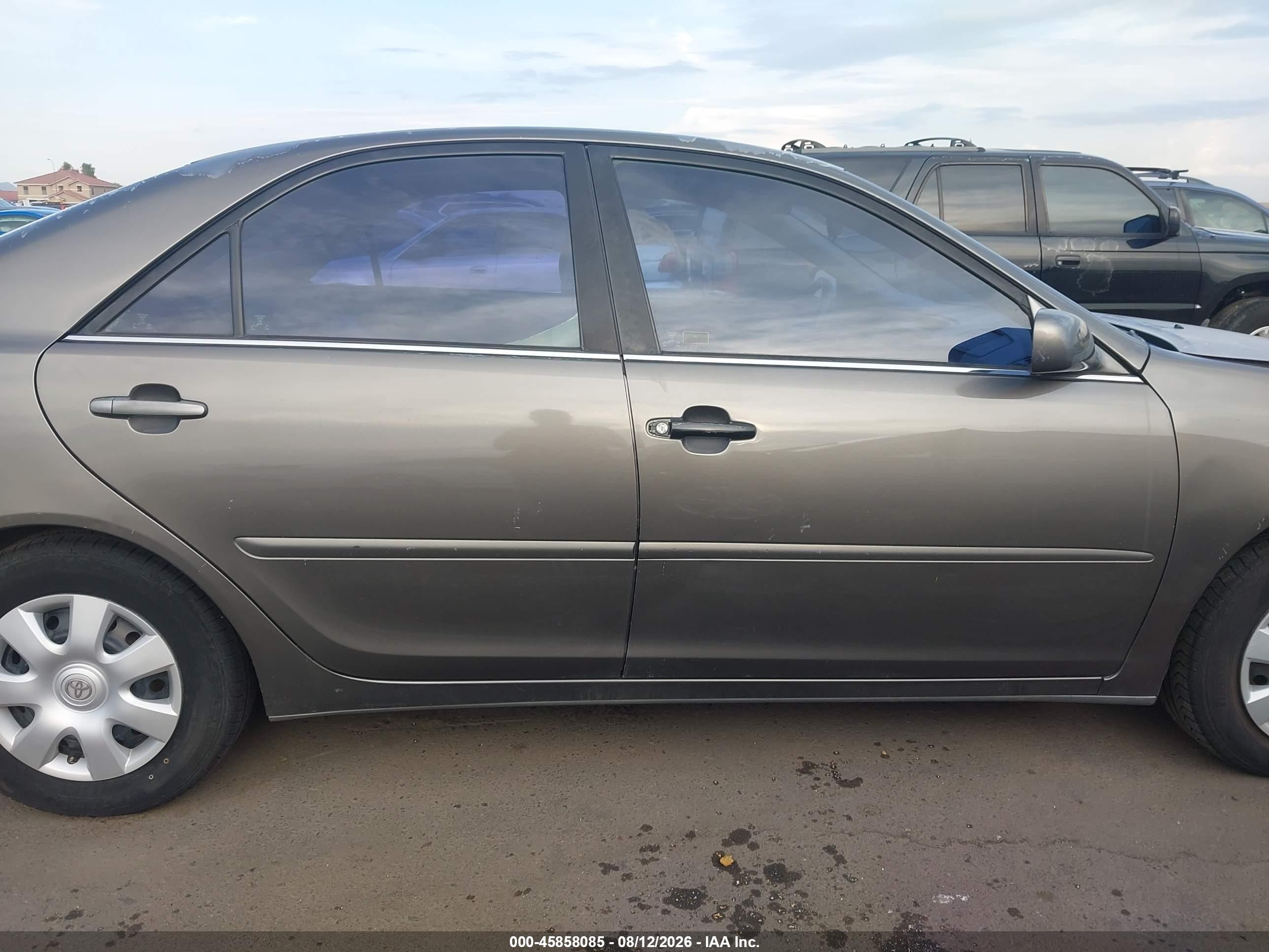 2003 Toyota Camry Le Gray vin: 4T1BE32K63U692591
