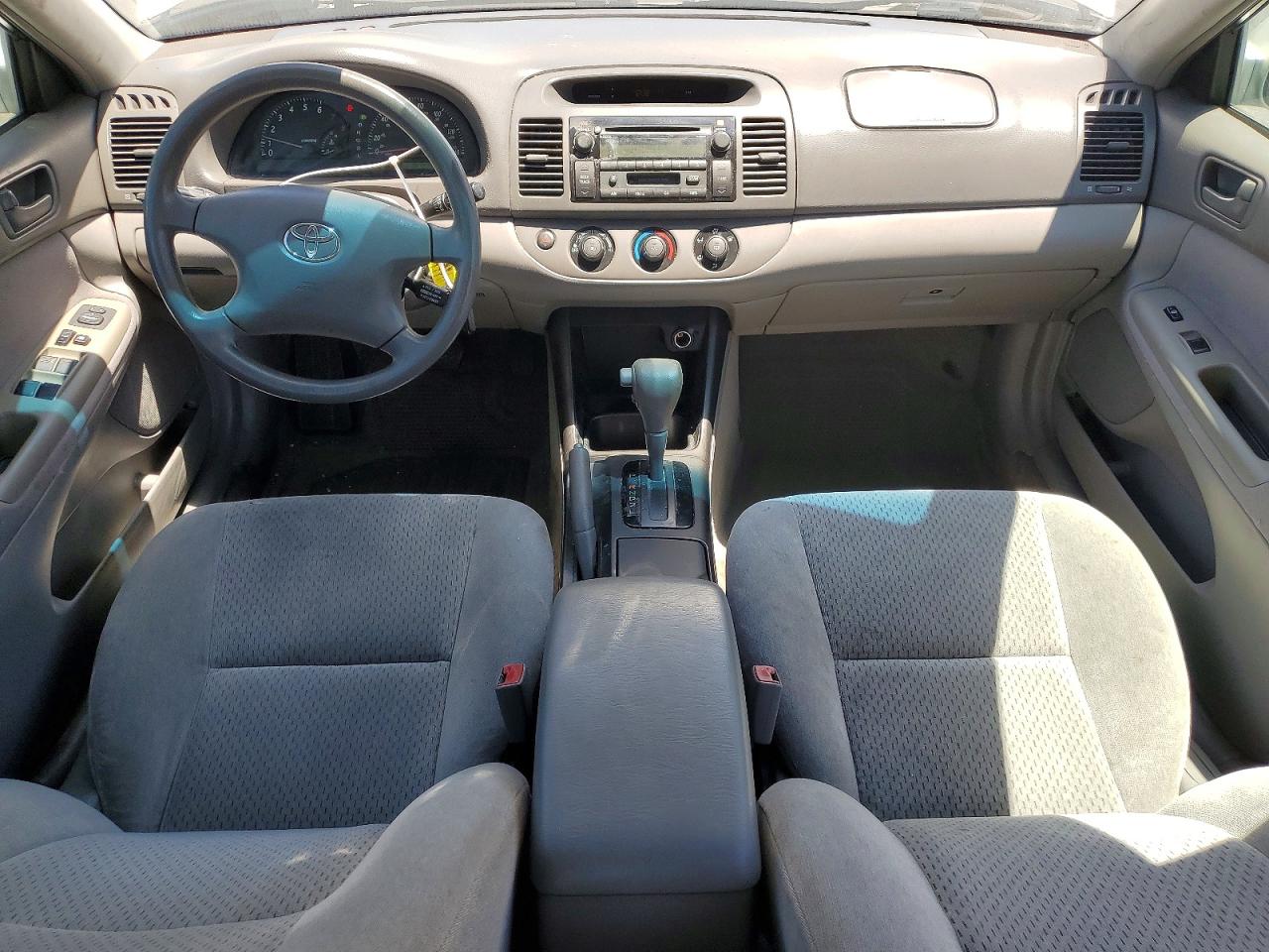 2003 Toyota Camry Le Silver vin: 4T1BE32K63U715643