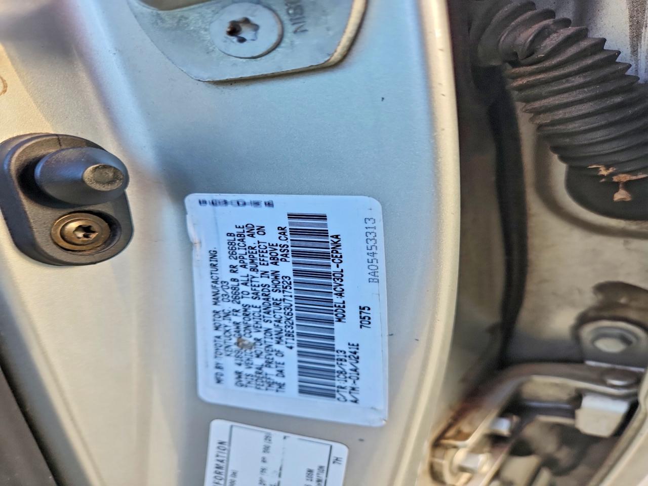 2003 Toyota Camry Le Серебряный vin: 4T1BE32K63U717523