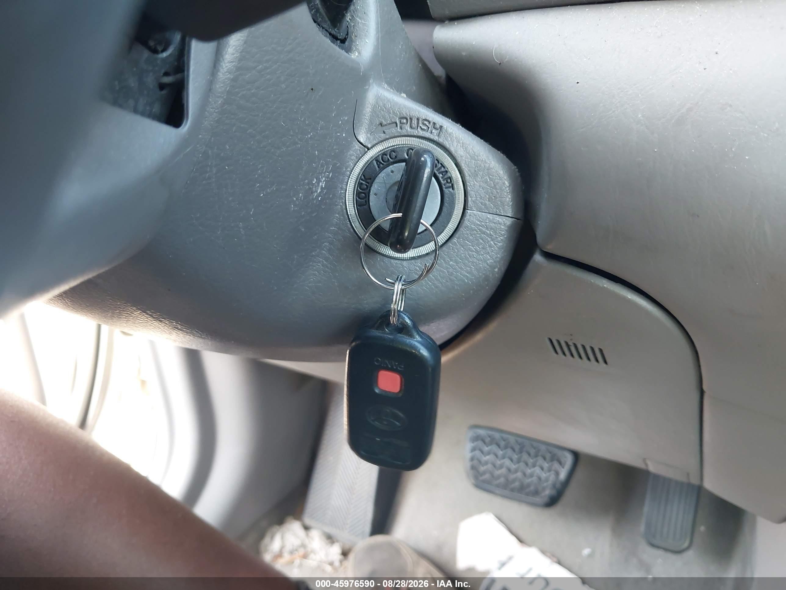 2003 Toyota Camry Le Silver vin: 4T1BE32K63U753843