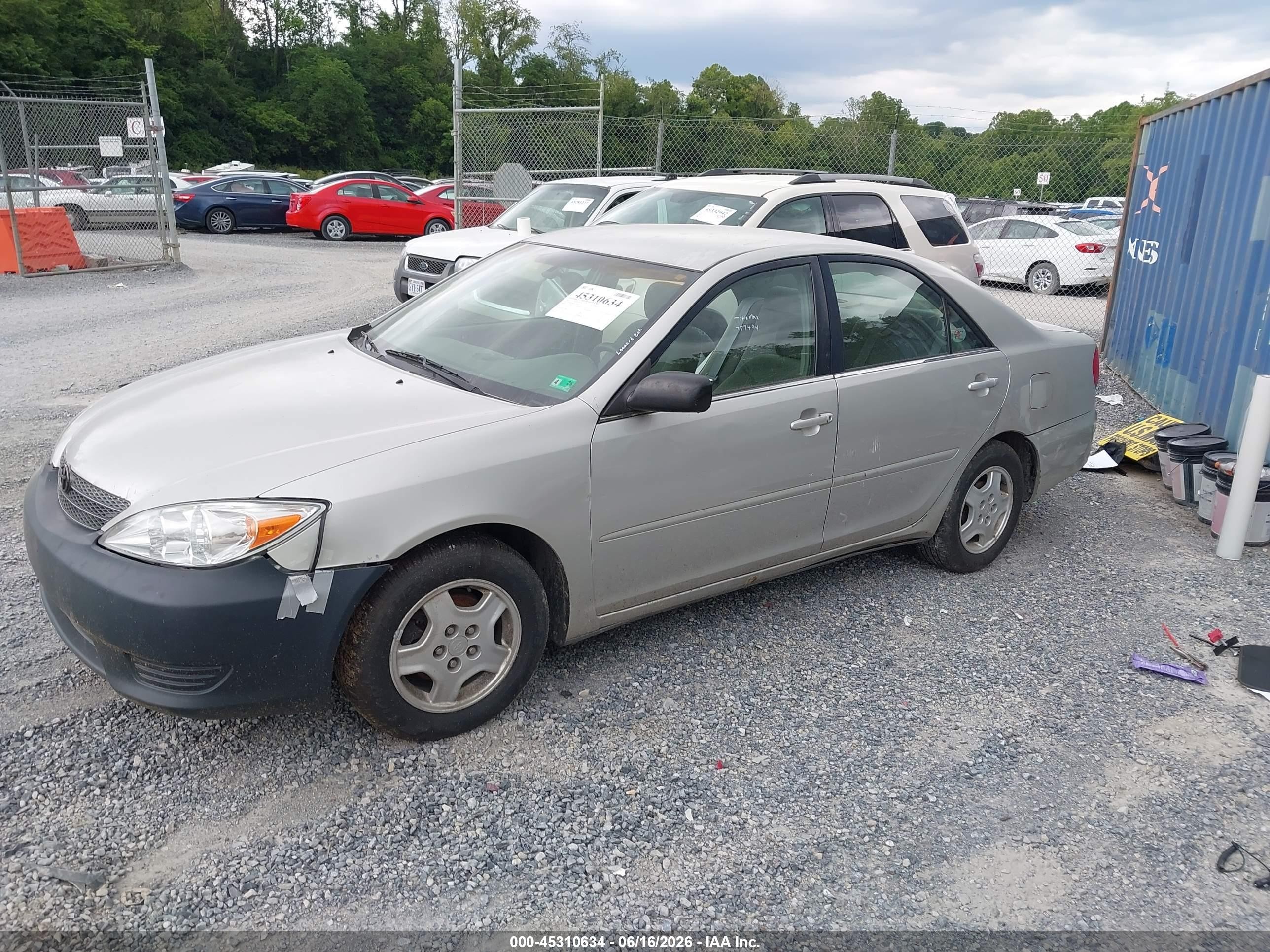 2003 Toyota Camry Le Silver vin: 4T1BE32K63U777494