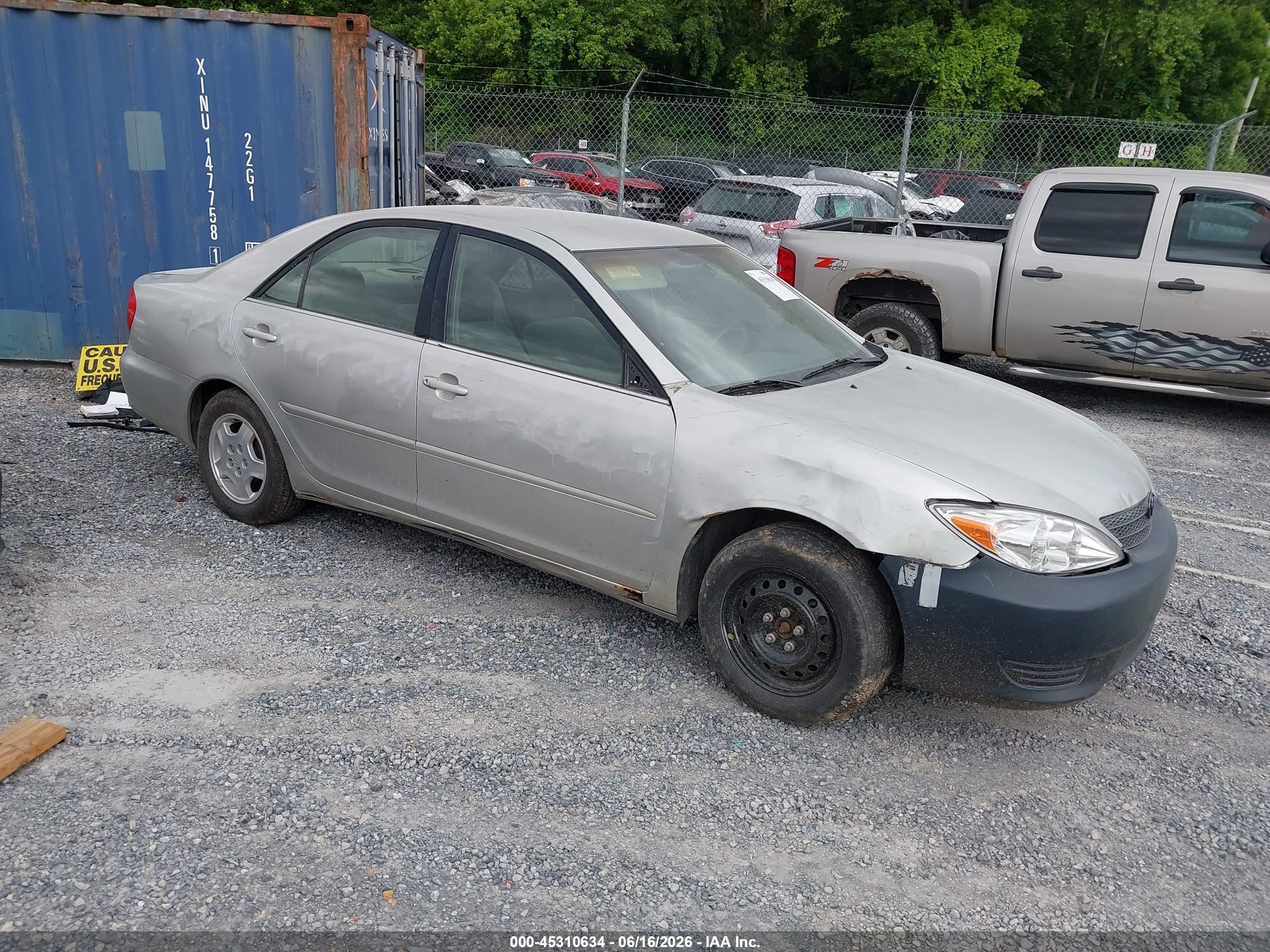 2003 Toyota Camry Le Silver vin: 4T1BE32K63U777494