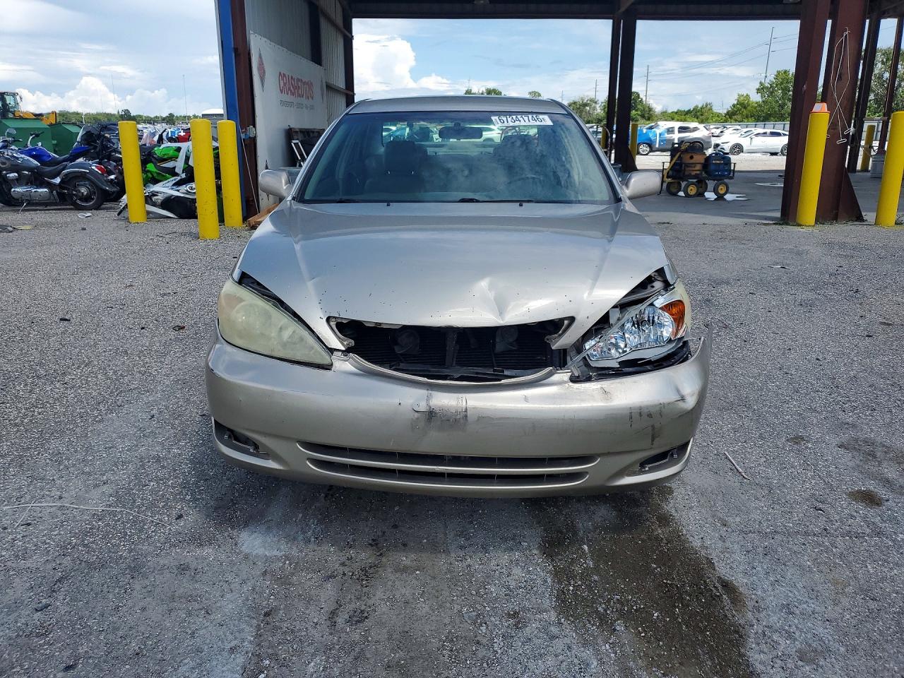 2003 Toyota Camry Le Gold vin: 4T1BE32K63U786471