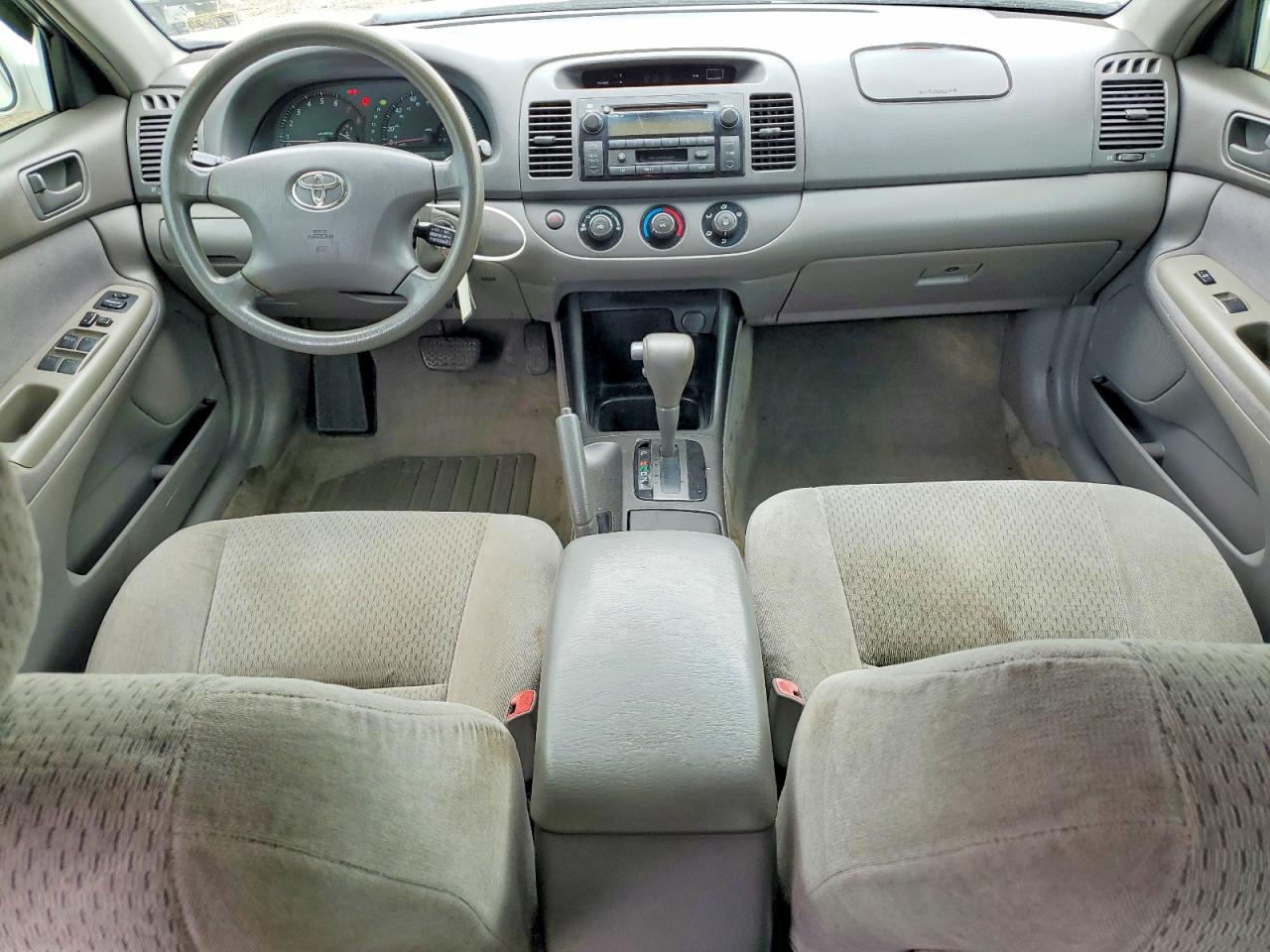 2004 Toyota Camry Le White vin: 4T1BE32K64U295724