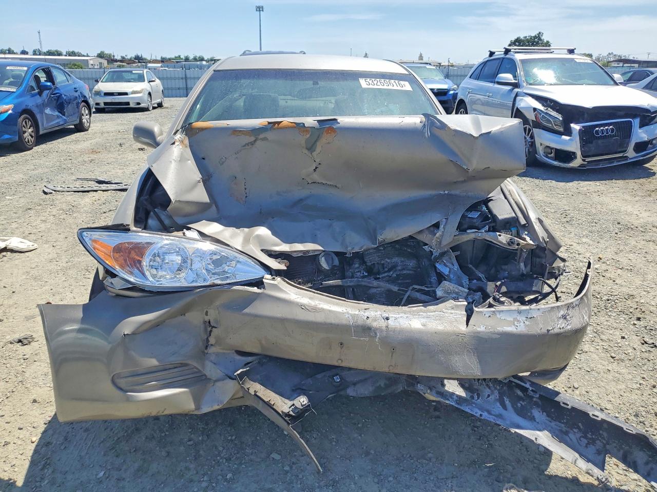 2004 Toyota Camry Le Золотой vin: 4T1BE32K64U366730