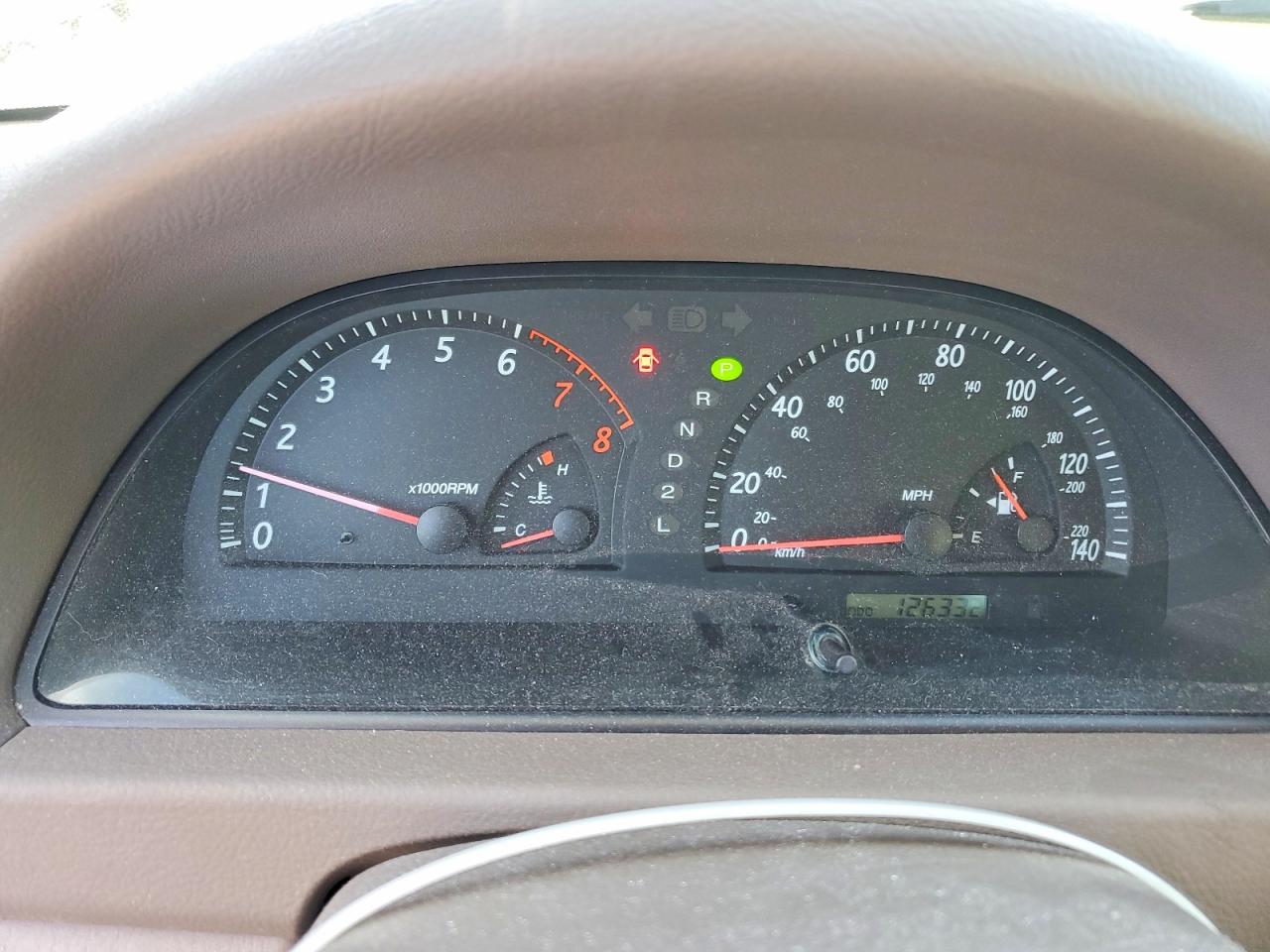 2004 Toyota Camry Le Tan vin: 4T1BE32K64U844290