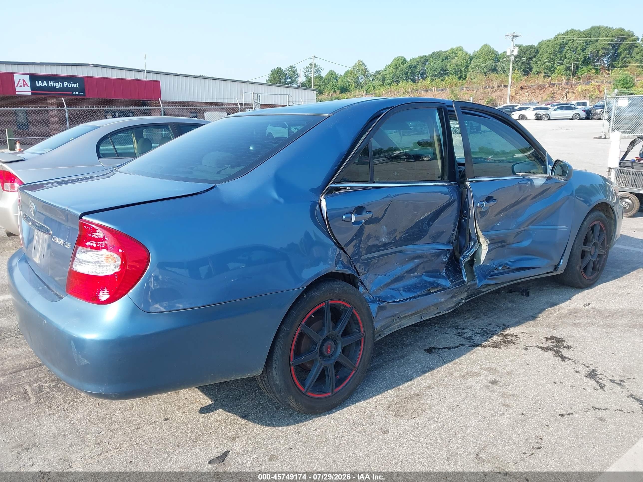 2004 Toyota Camry Le Blue vin: 4T1BE32K64U899127