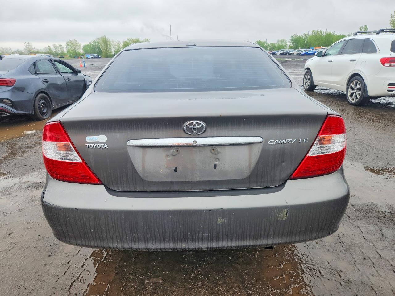 2004 Toyota Camry Standard Серый vin: 4T1BE32K64U904424