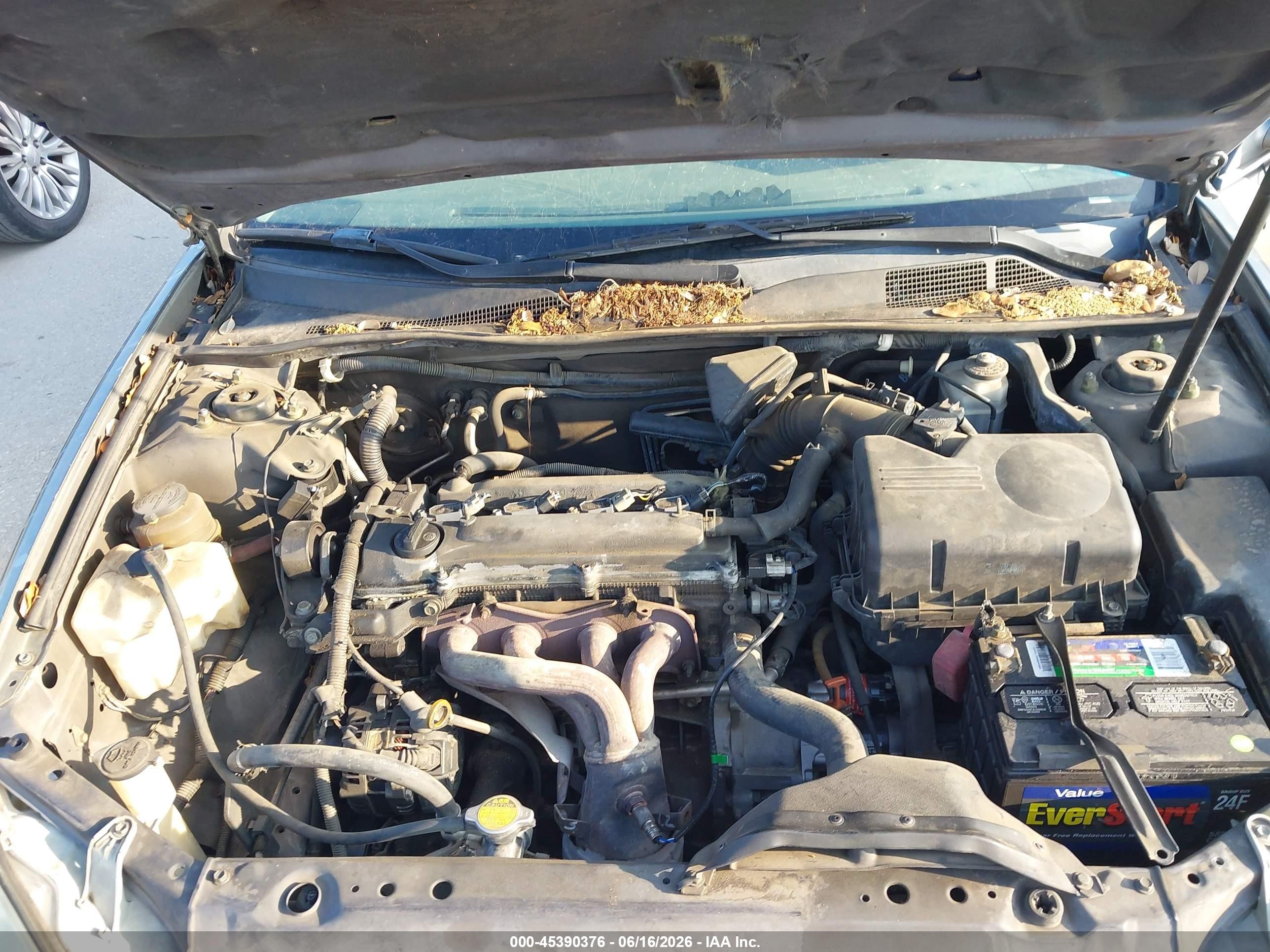 2004 Toyota Camry Le Серый vin: 4T1BE32K64U908778