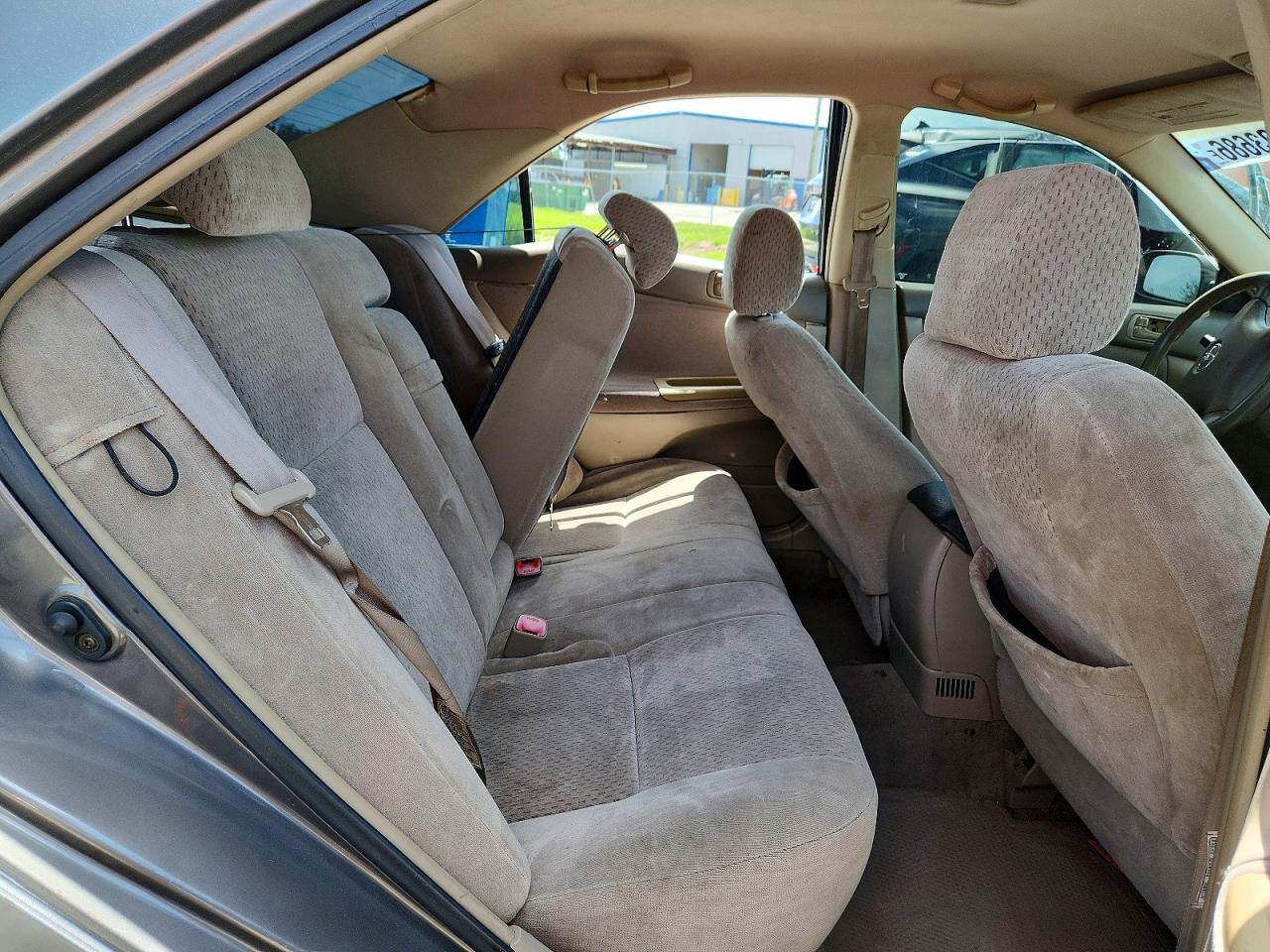 2004 Toyota Camry Le Gray vin: 4T1BE32K64U931266