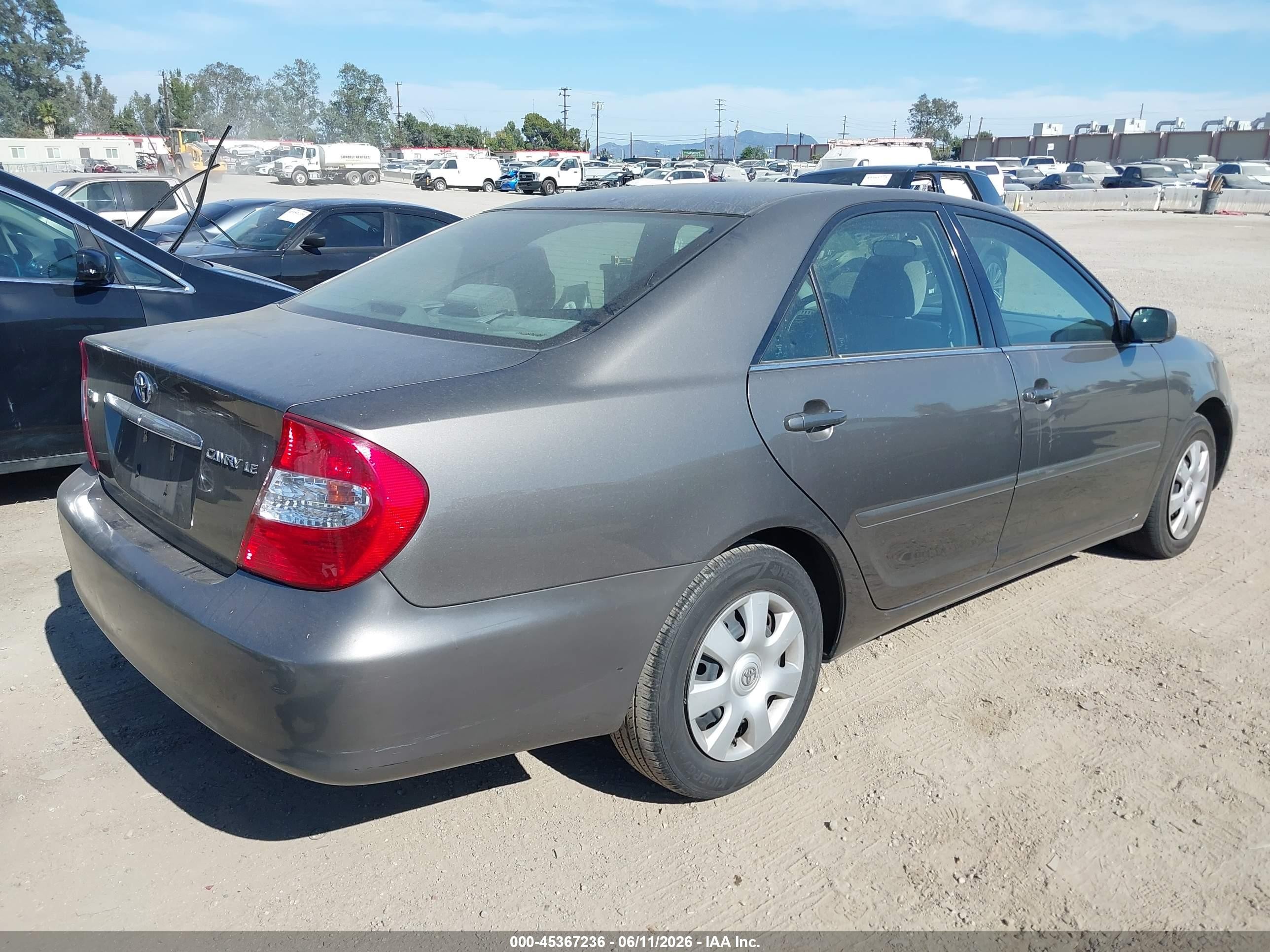 2004 Toyota Camry Le/xle/se Gray vin: 4T1BE32K64U935446