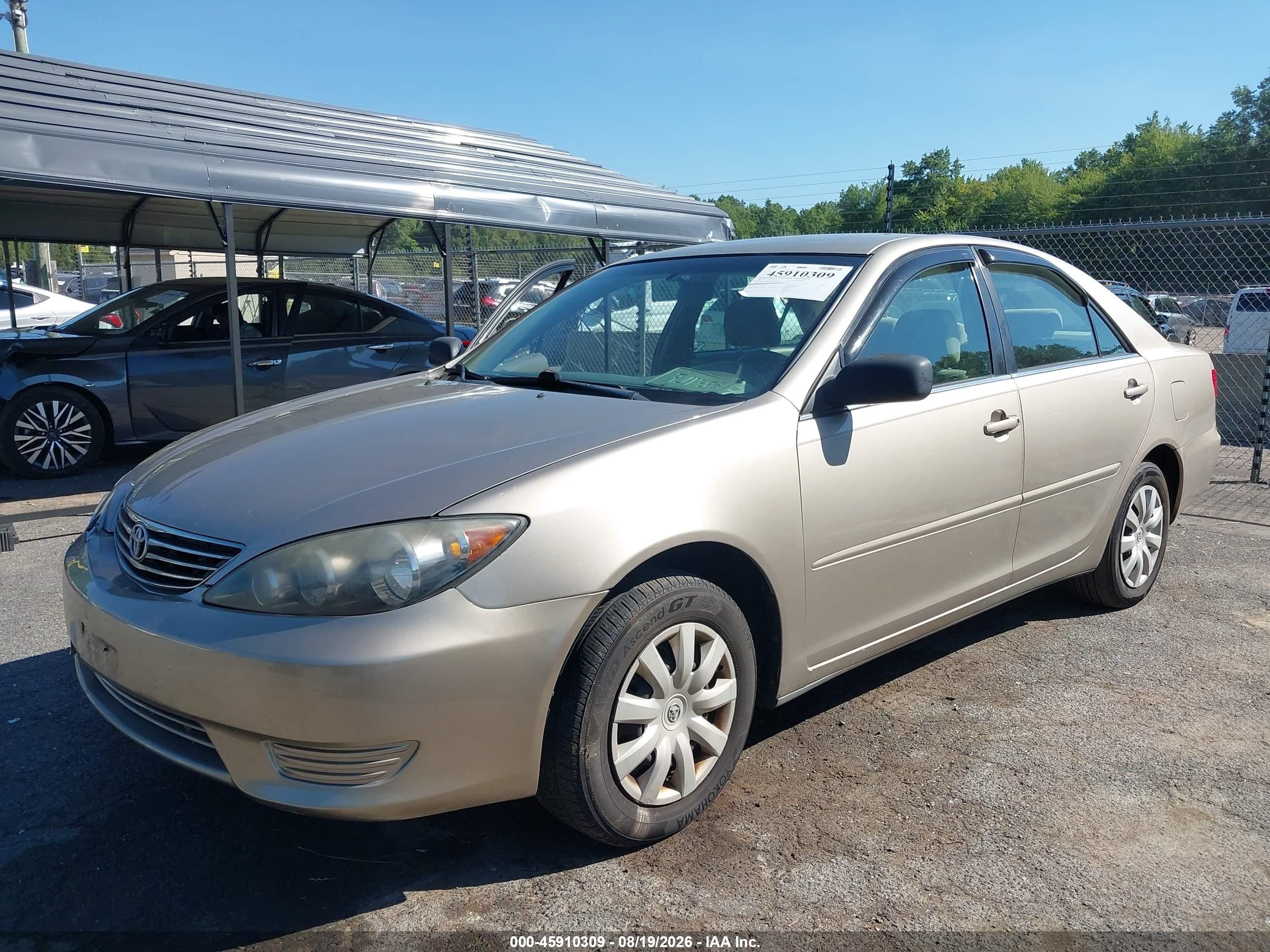 2005 Toyota Camry Std Cream vin: 4T1BE32K65U013289