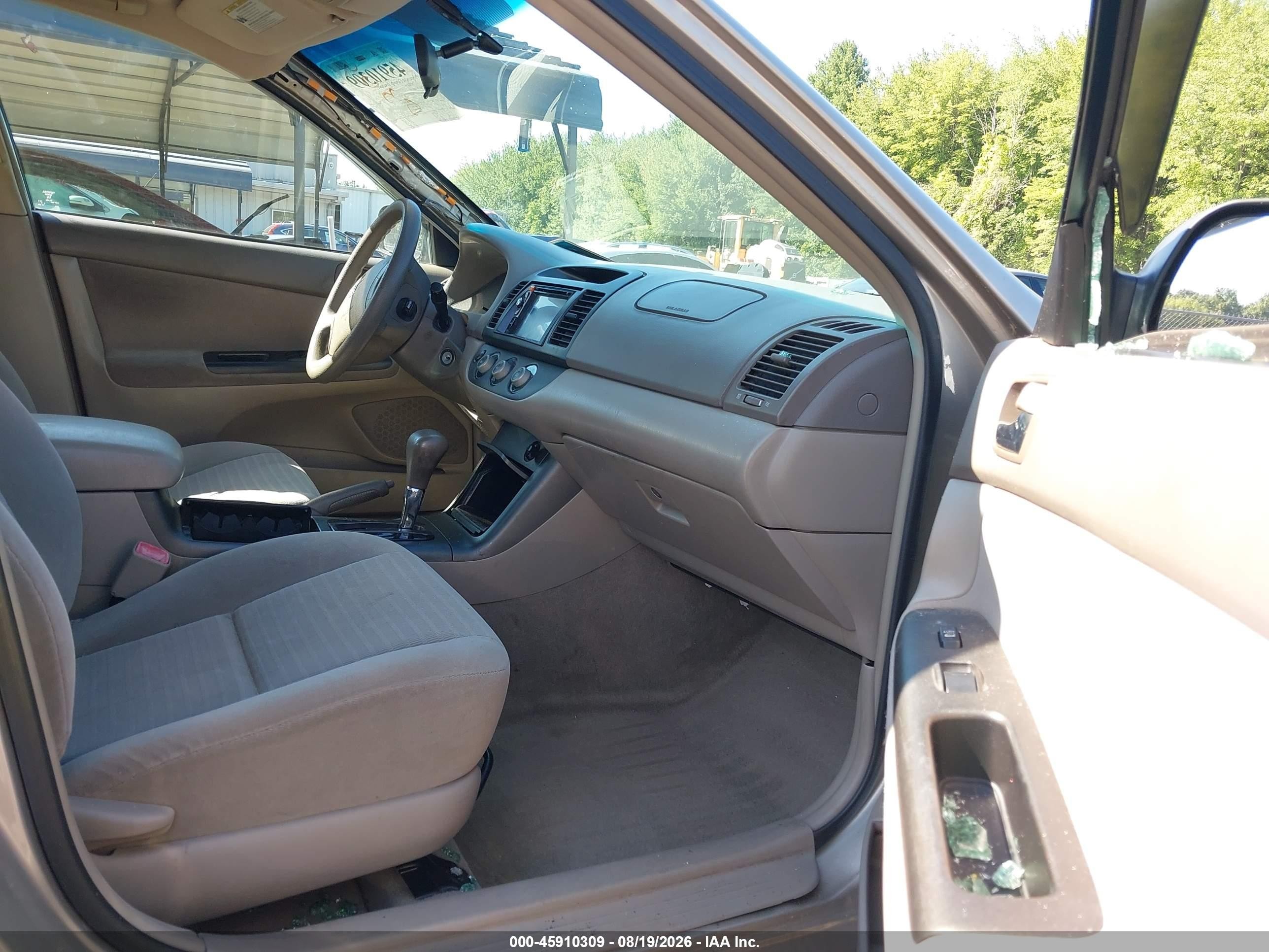 2005 Toyota Camry Std Cream vin: 4T1BE32K65U013289