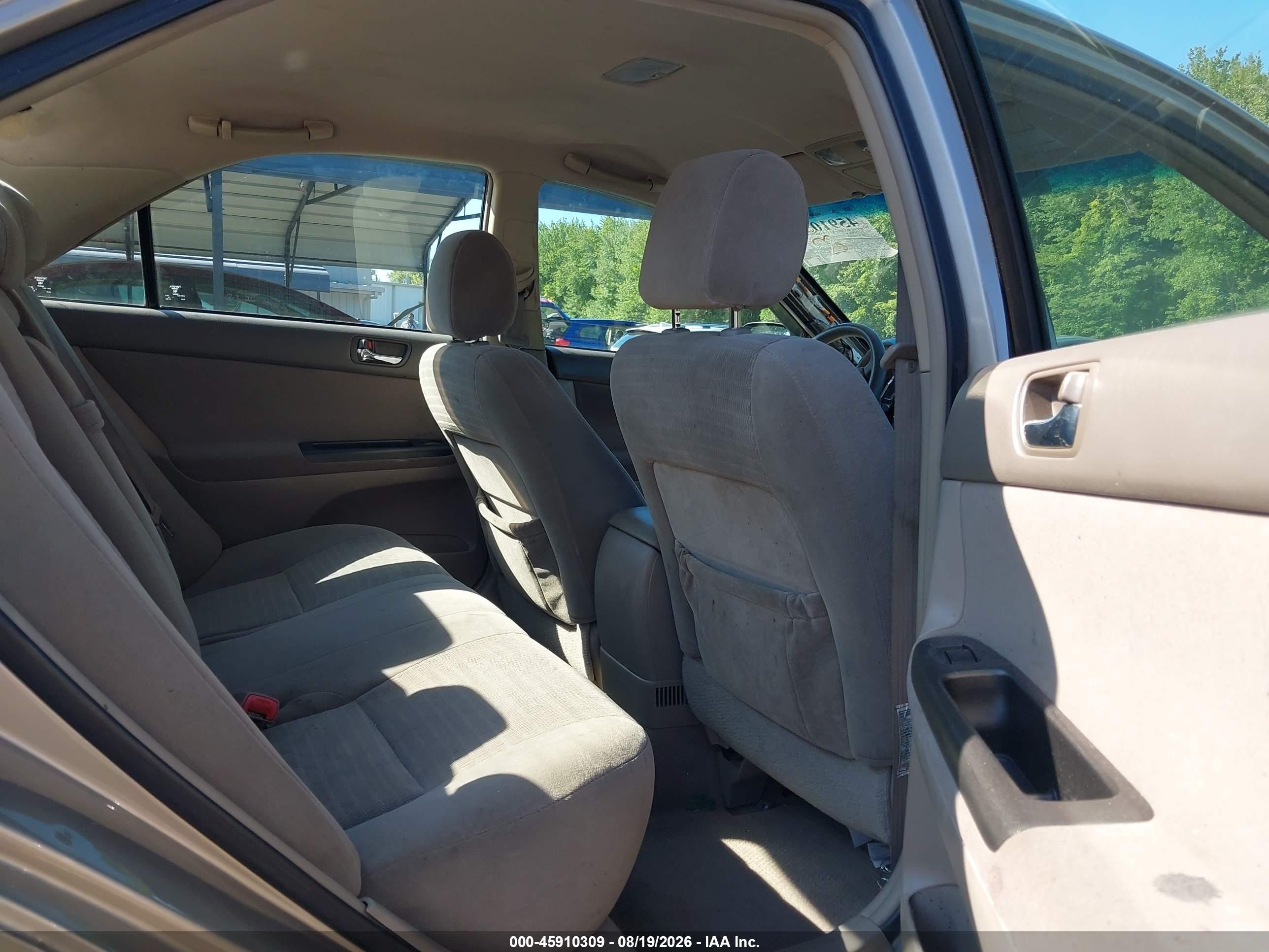 2005 Toyota Camry Std Cream vin: 4T1BE32K65U013289
