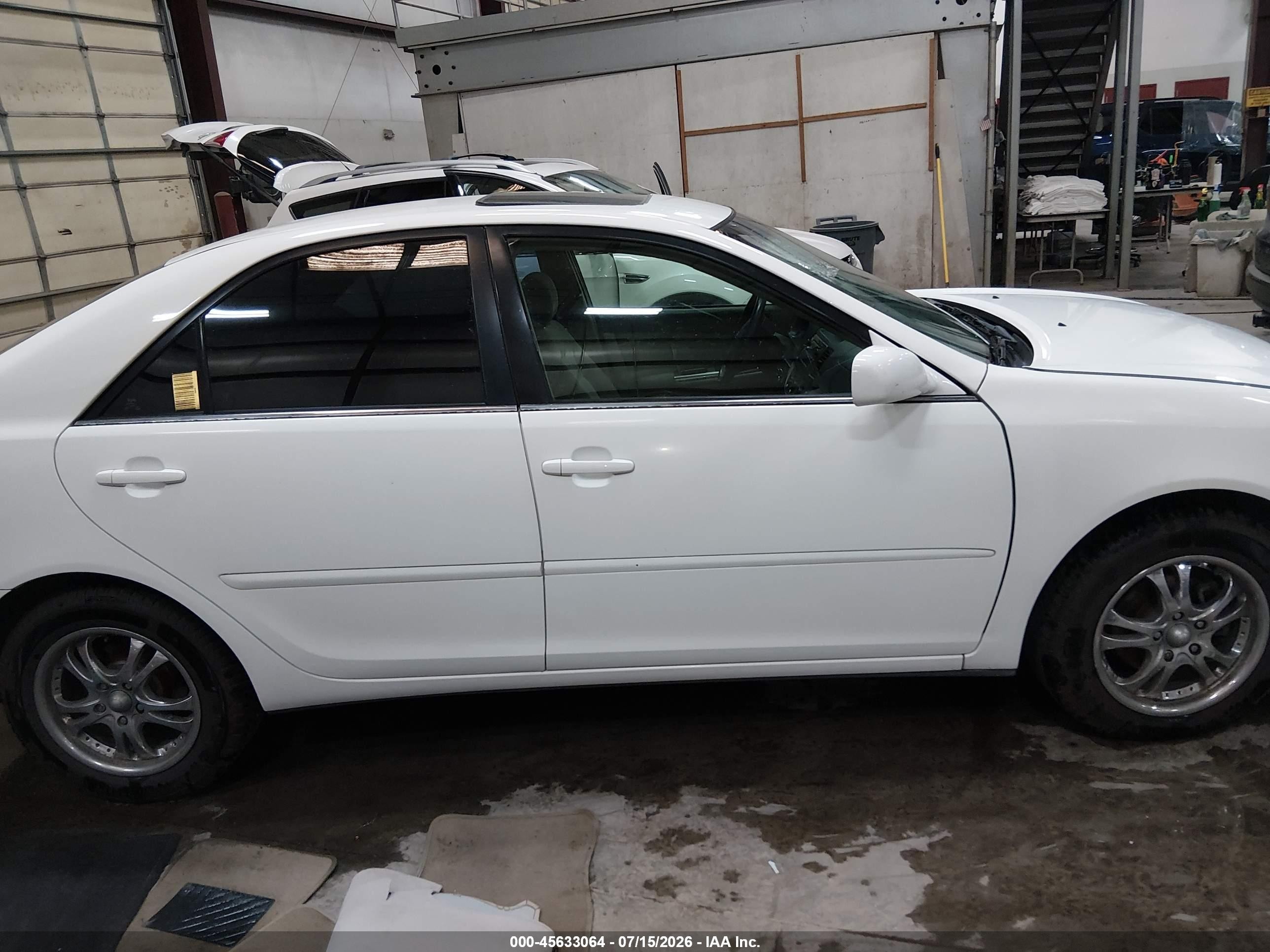 2005 Toyota Camry Se White vin: 4T1BE32K65U015494
