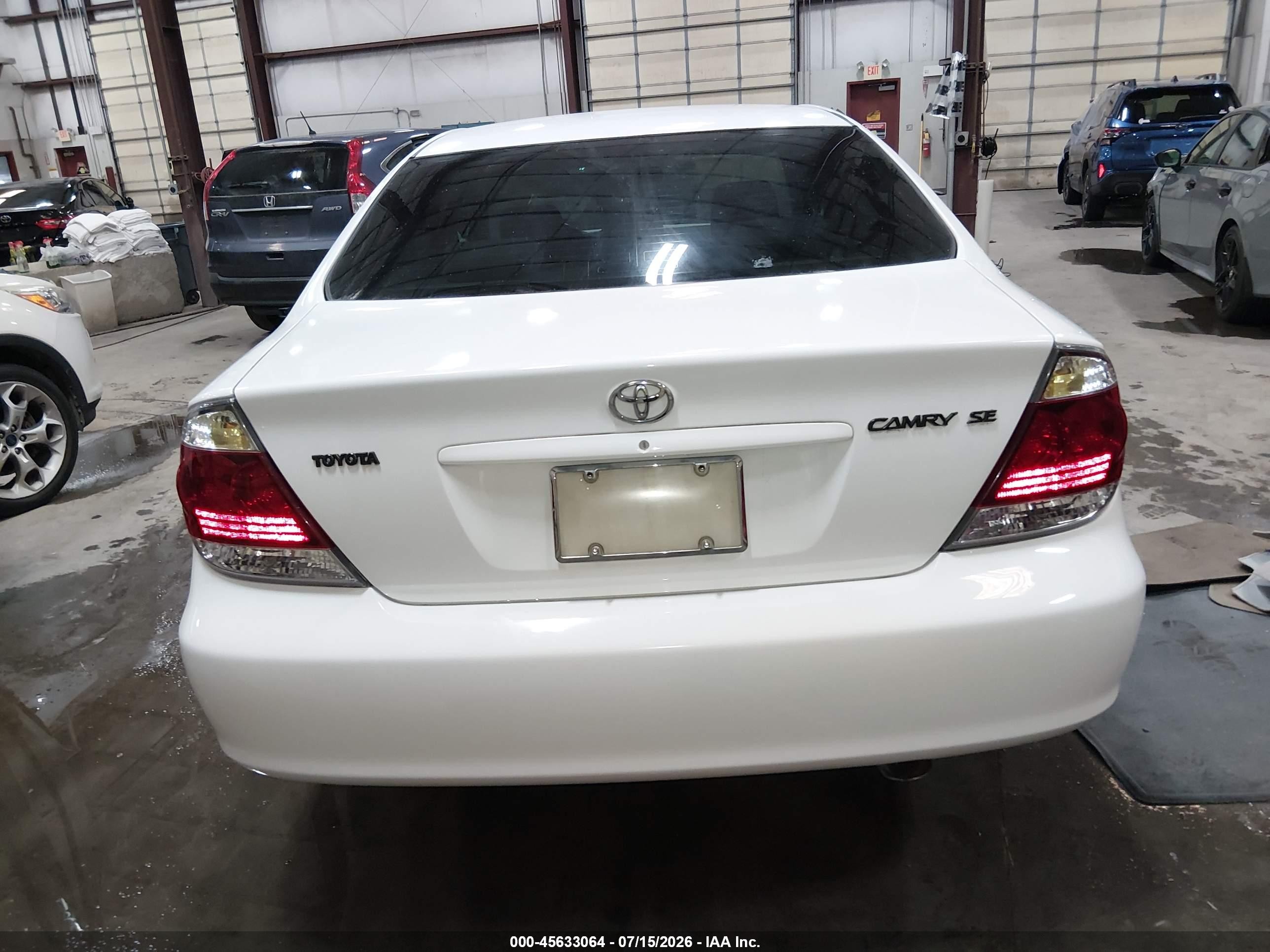 2005 Toyota Camry Se White vin: 4T1BE32K65U015494