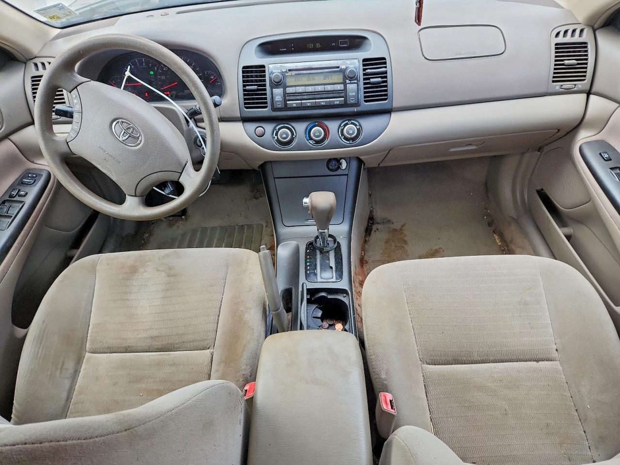 2005 Toyota Camry Le Золотой vin: 4T1BE32K65U019402