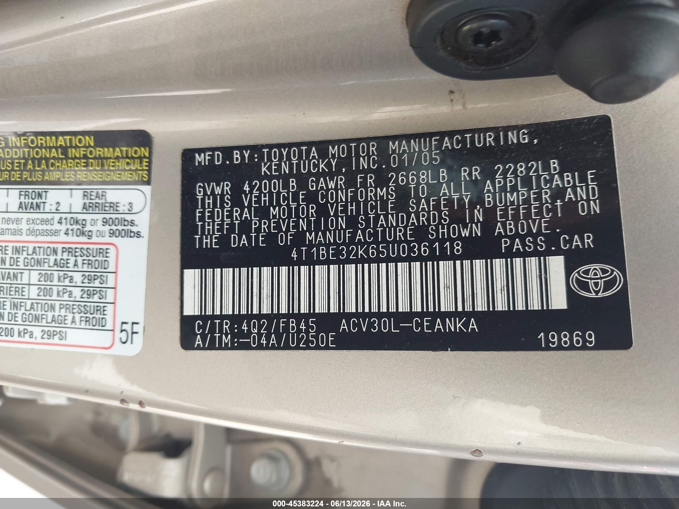 2005 Toyota Camry Le Золотой vin: 4T1BE32K65U036118