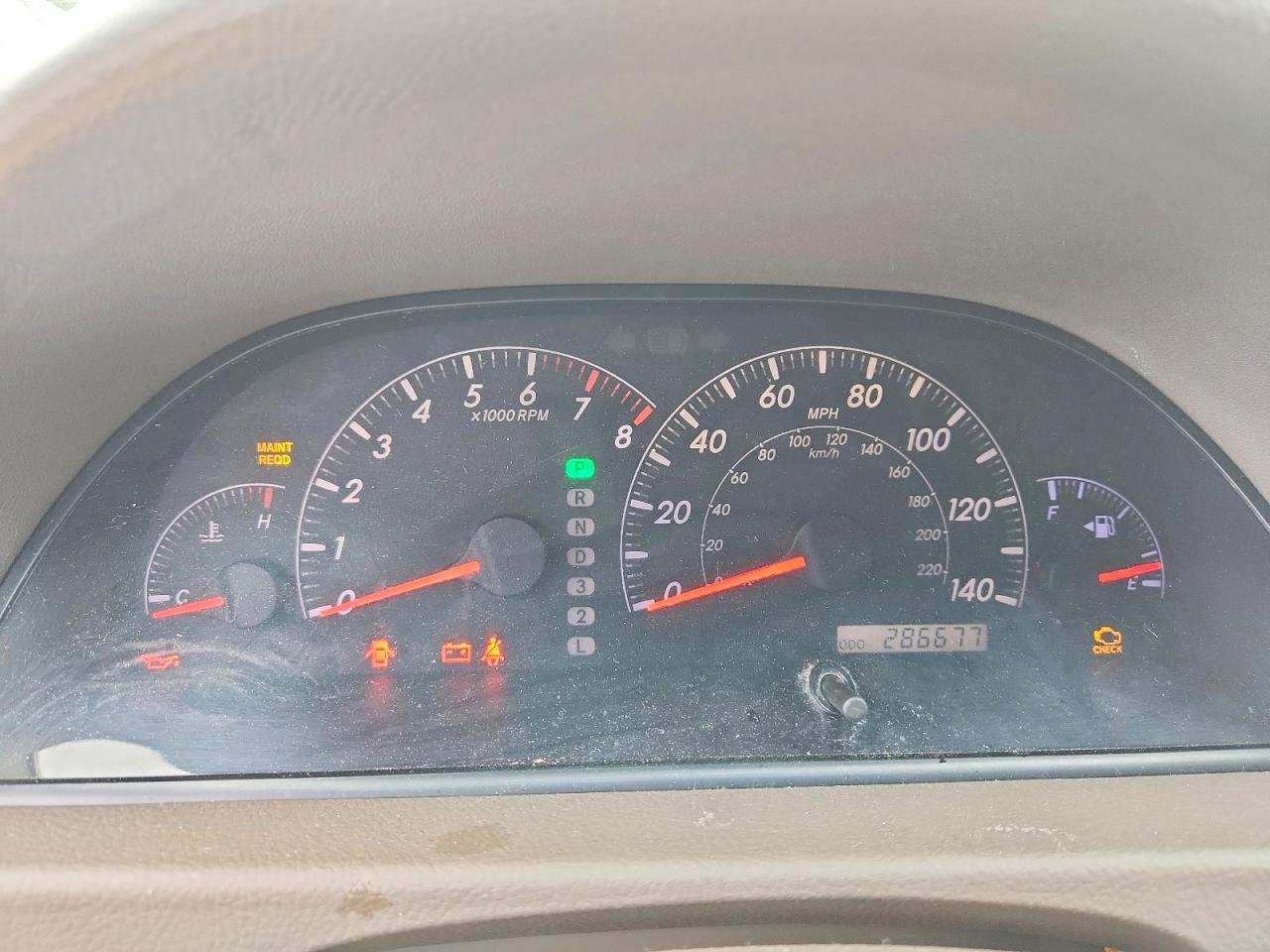 2005 Toyota Camry Le Green vin: 4T1BE32K65U044655