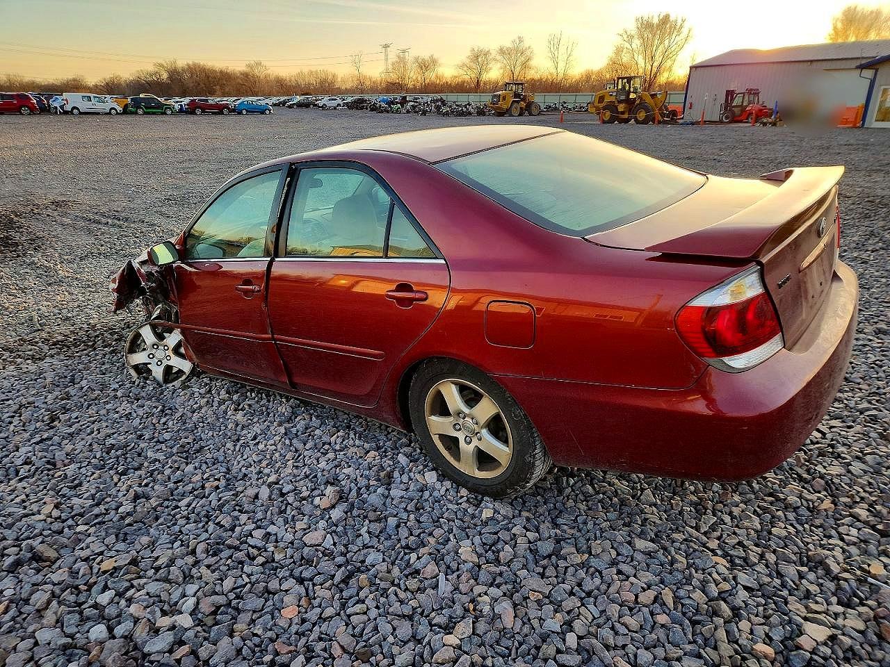 2005 Toyota Camry Maroon vin: 4T1BE32K65U074450
