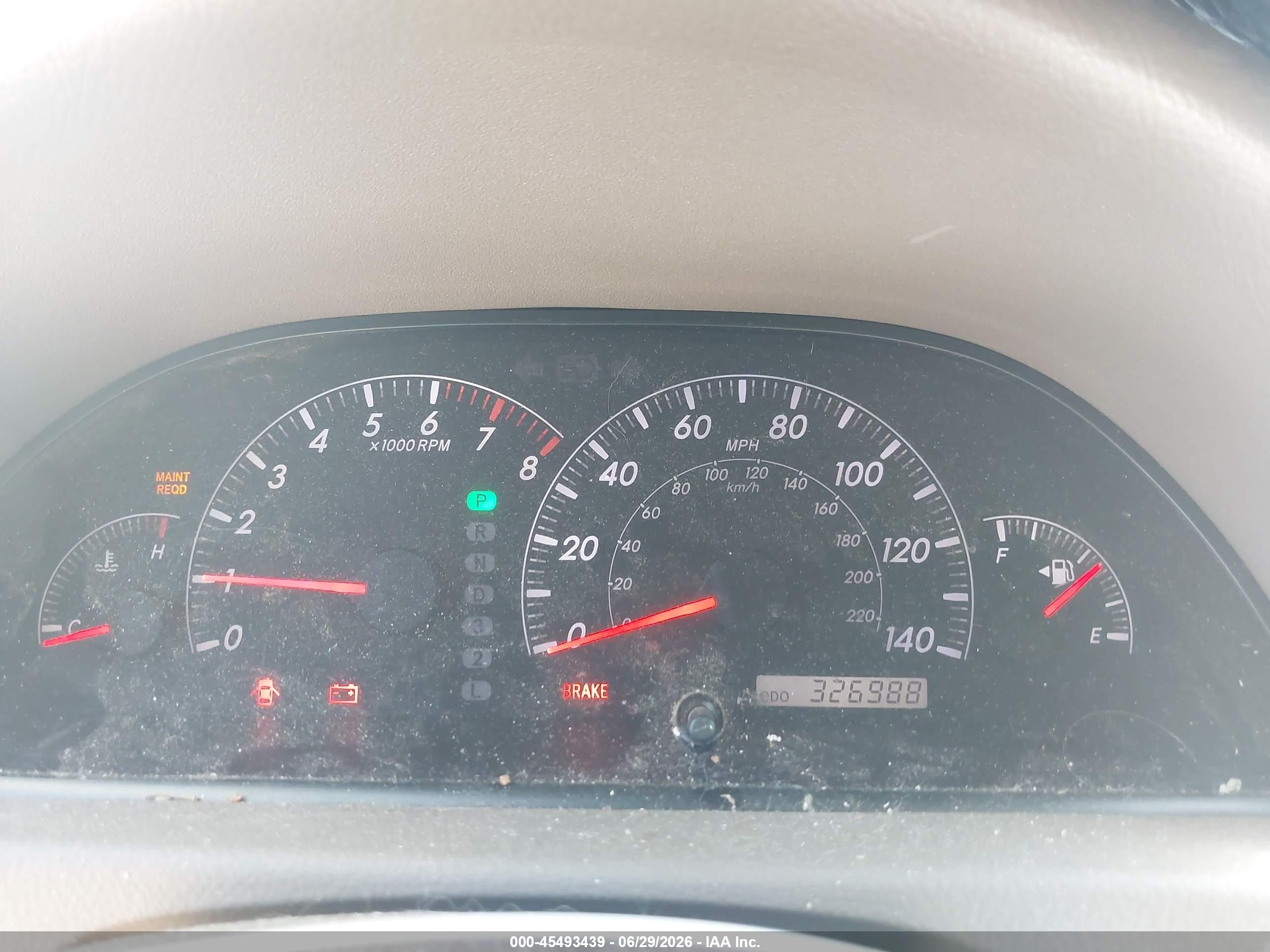 2005 Toyota Camry Le Gold vin: 4T1BE32K65U078451