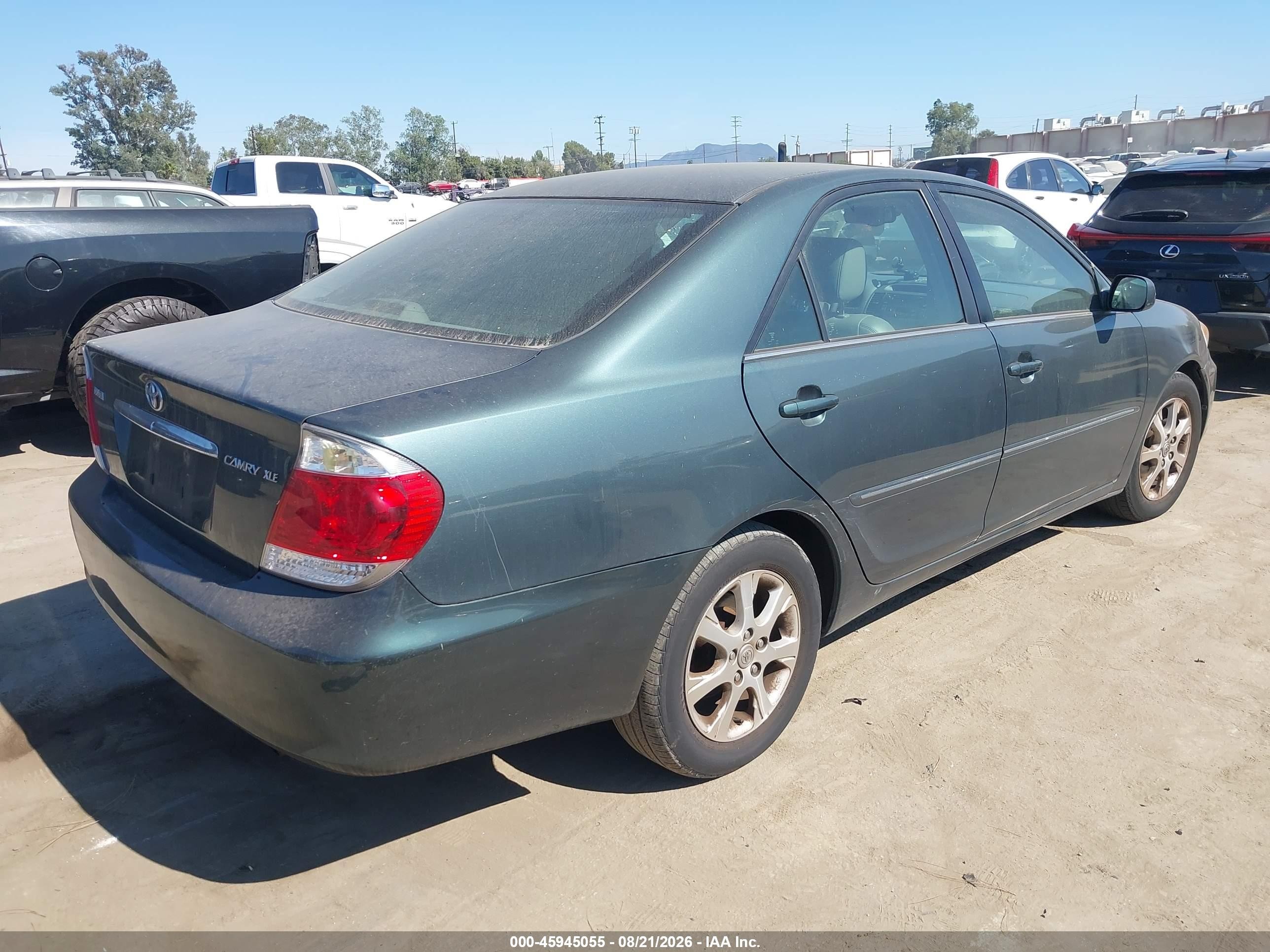 2005 Toyota Camry Le/xle/se Green vin: 4T1BE32K65U084590