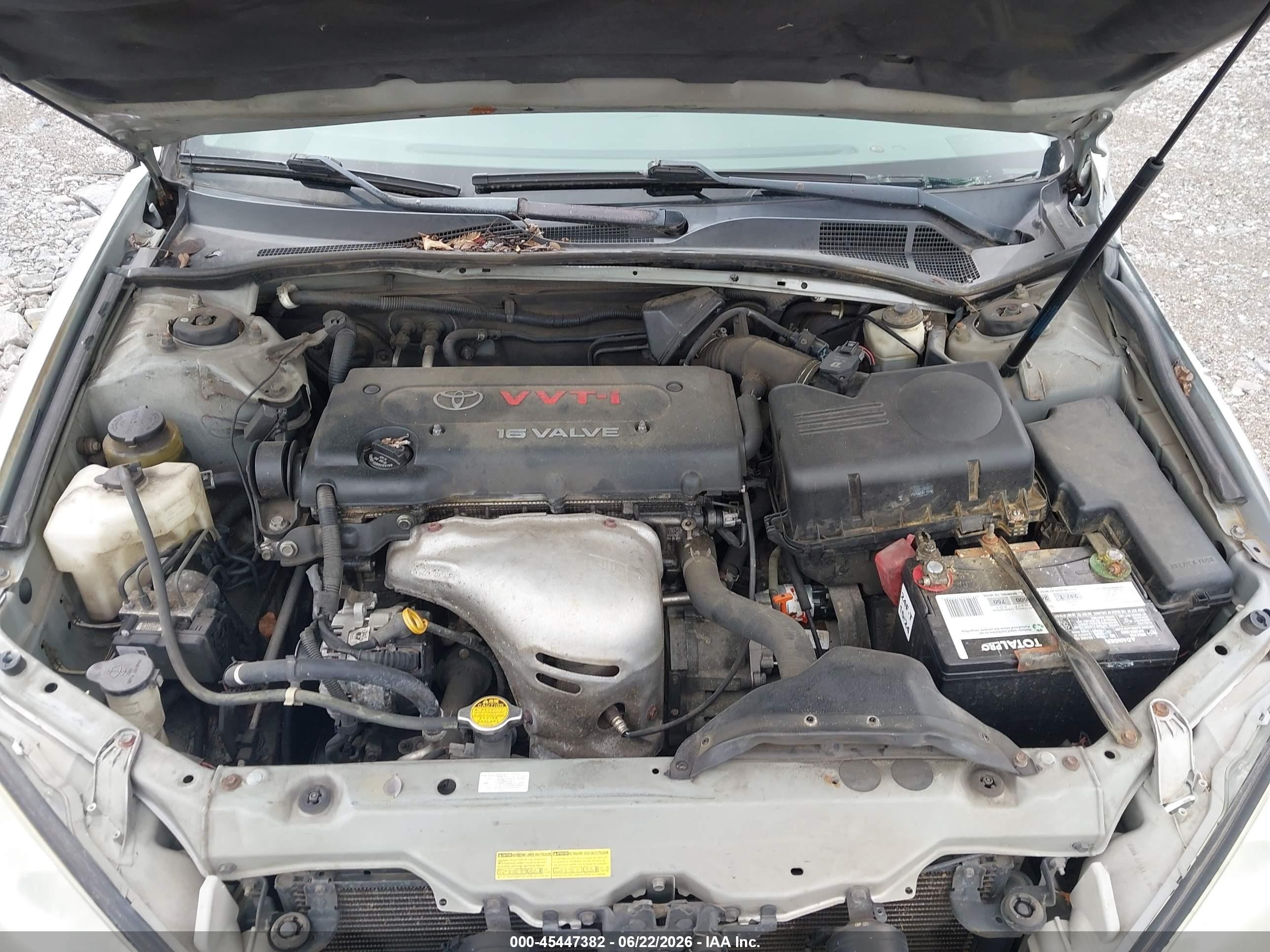2005 Toyota Camry Le Tan vin: 4T1BE32K65U087022