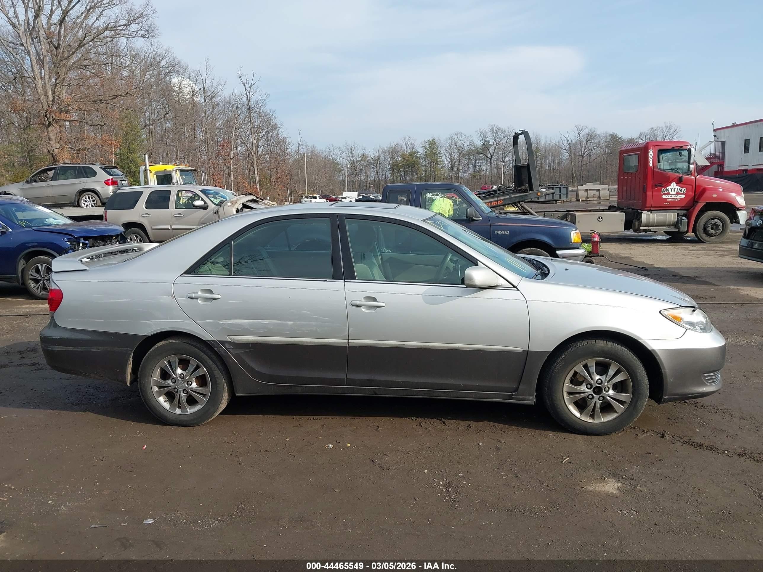 2005 Toyota Camry Le Silver vin: 4T1BE32K65U101226