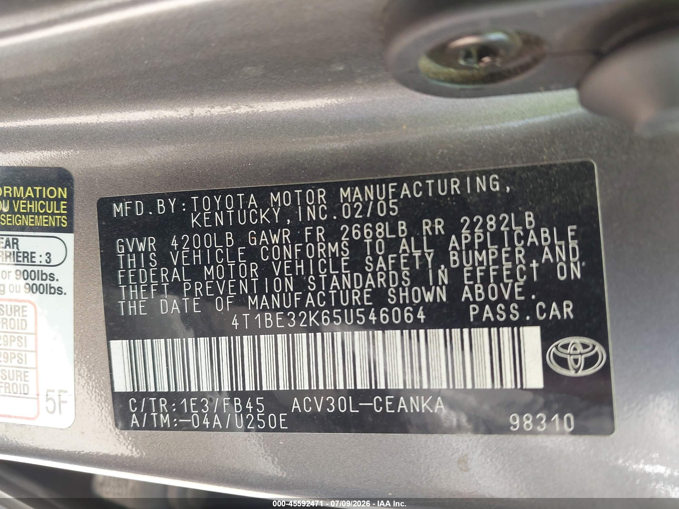 2005 Toyota Camry Le Gray vin: 4T1BE32K65U546064