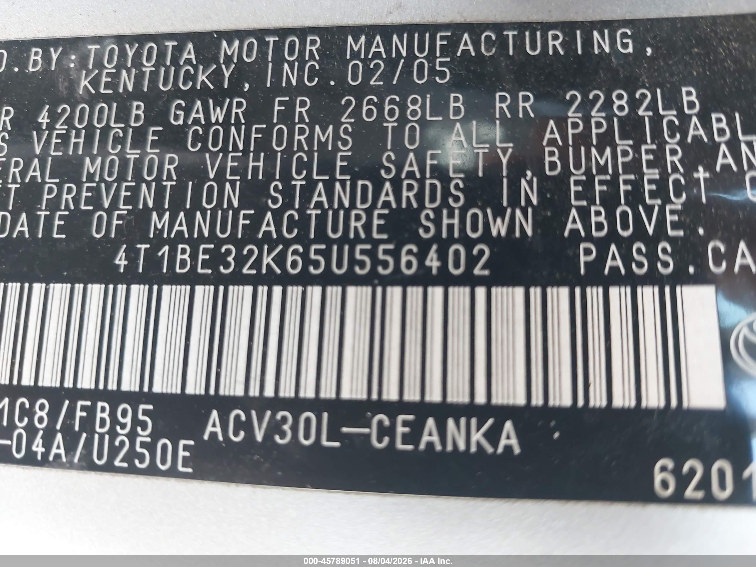 2005 Toyota Camry Le Silver vin: 4T1BE32K65U556402