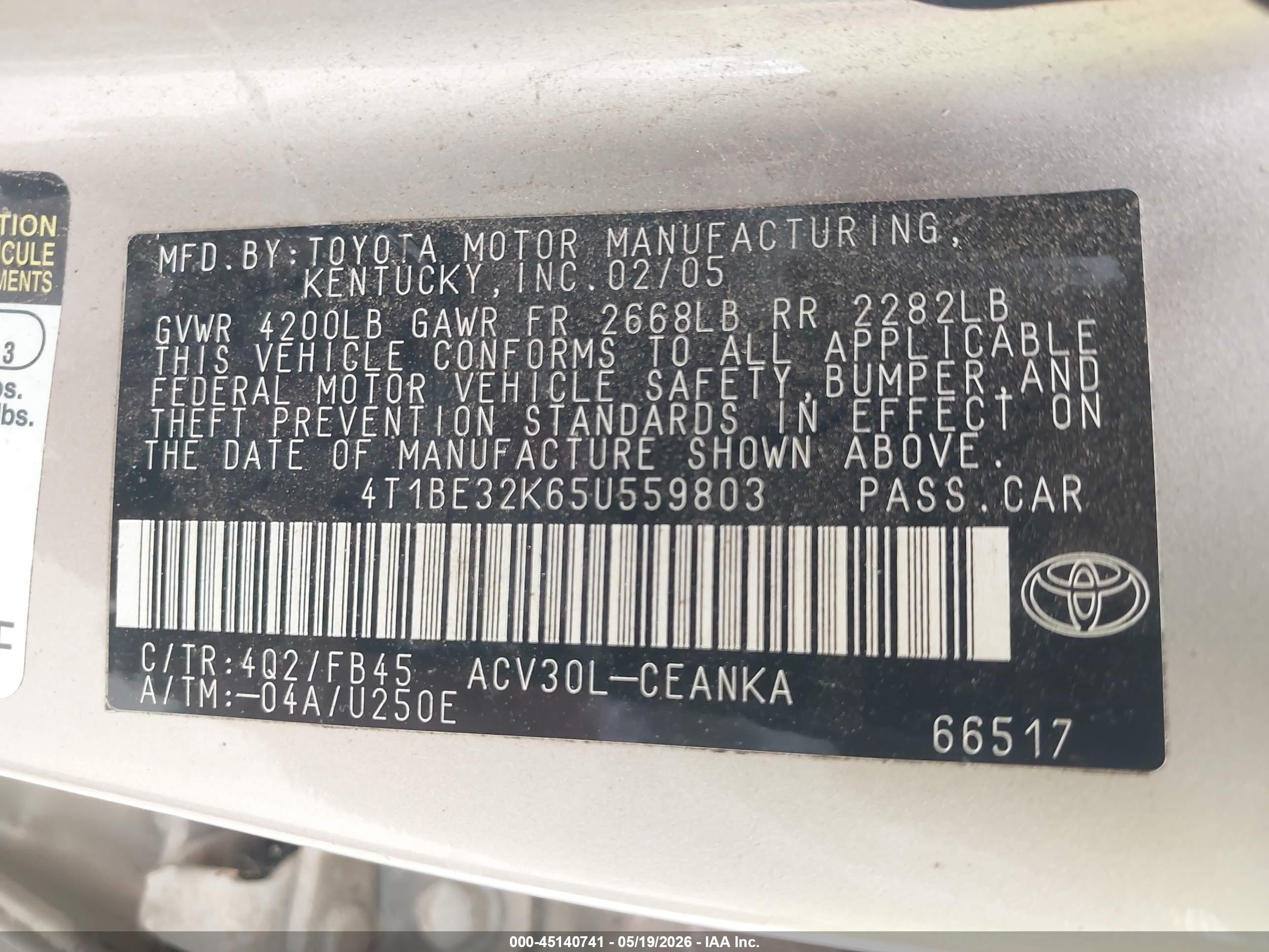 2005 Toyota Camry Le Золотой vin: 4T1BE32K65U559803